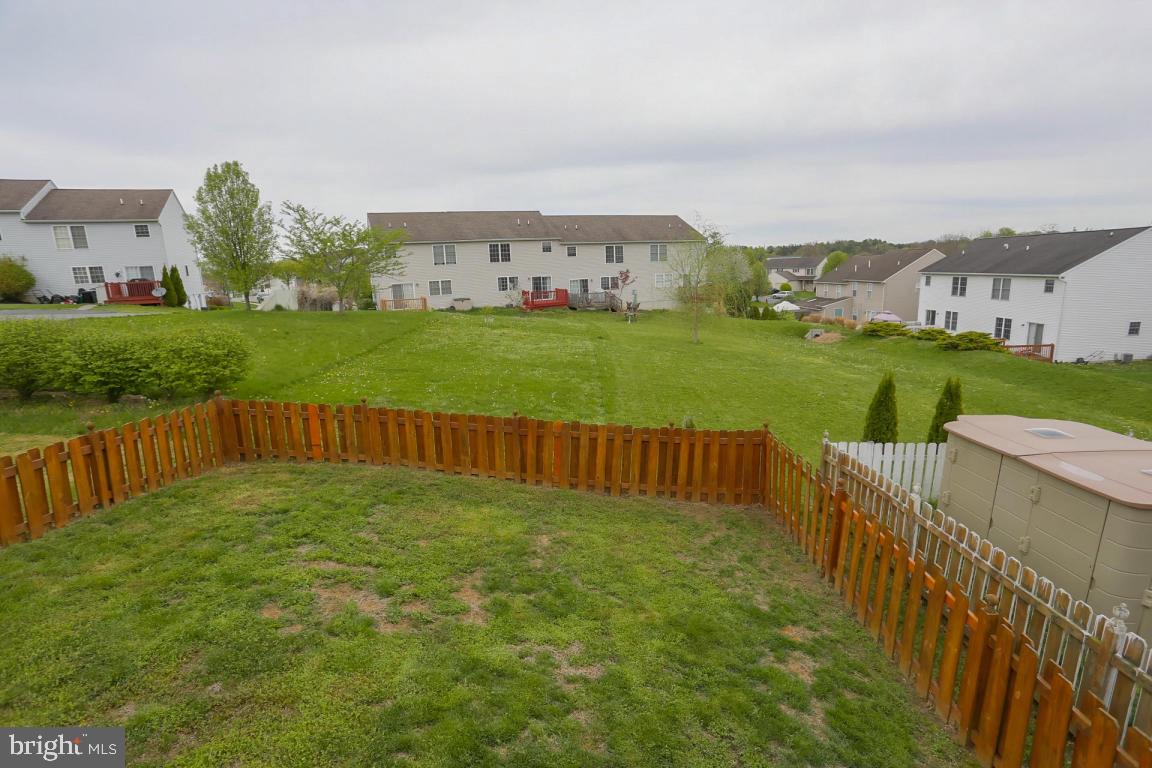 STERLING PLACE - Residential