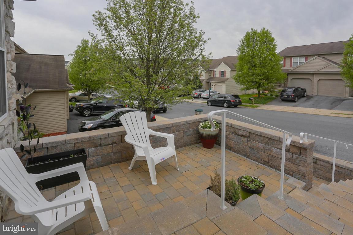 STERLING PLACE - Residential