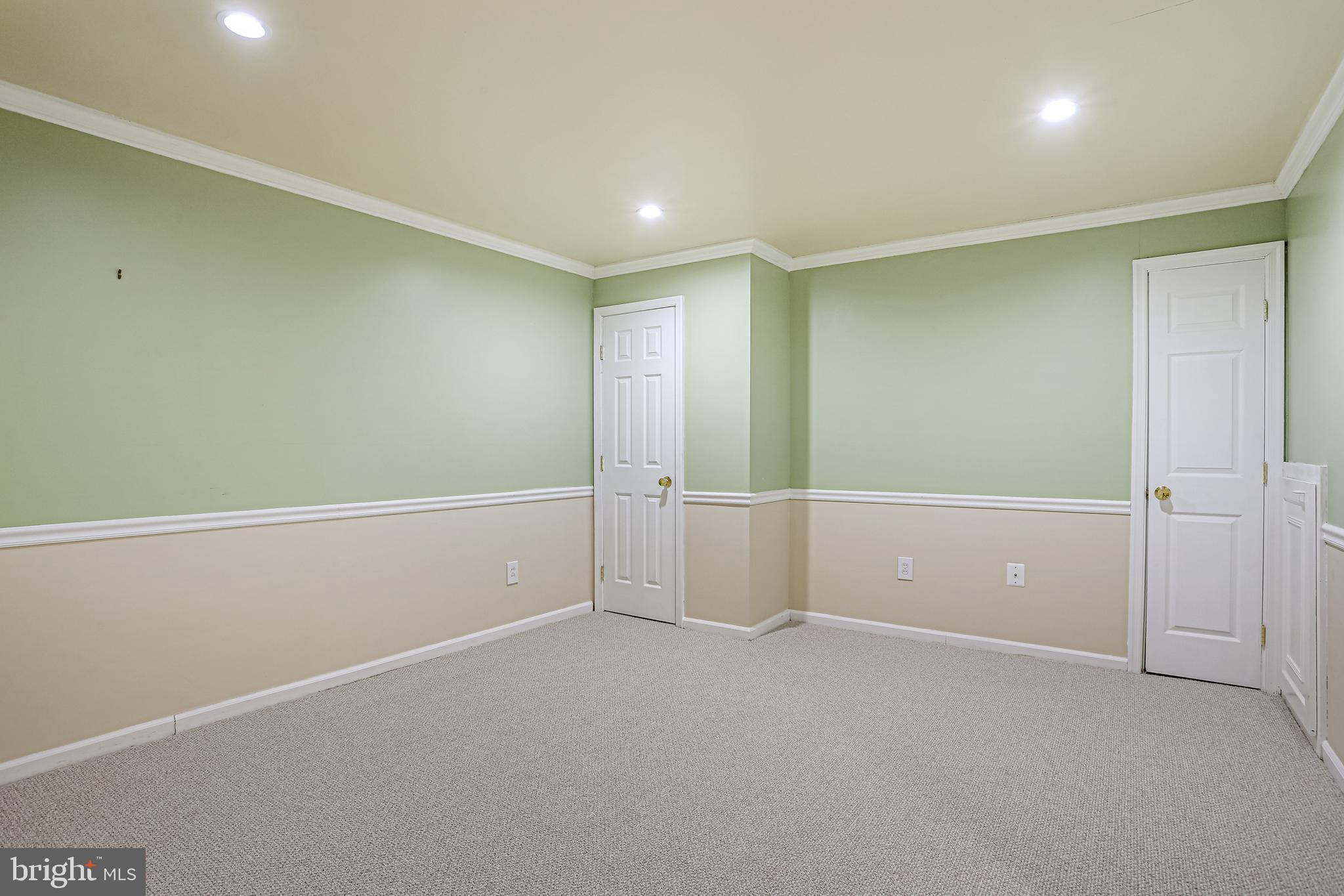 FAIRWAYS AT HOLLY HILL - Residential