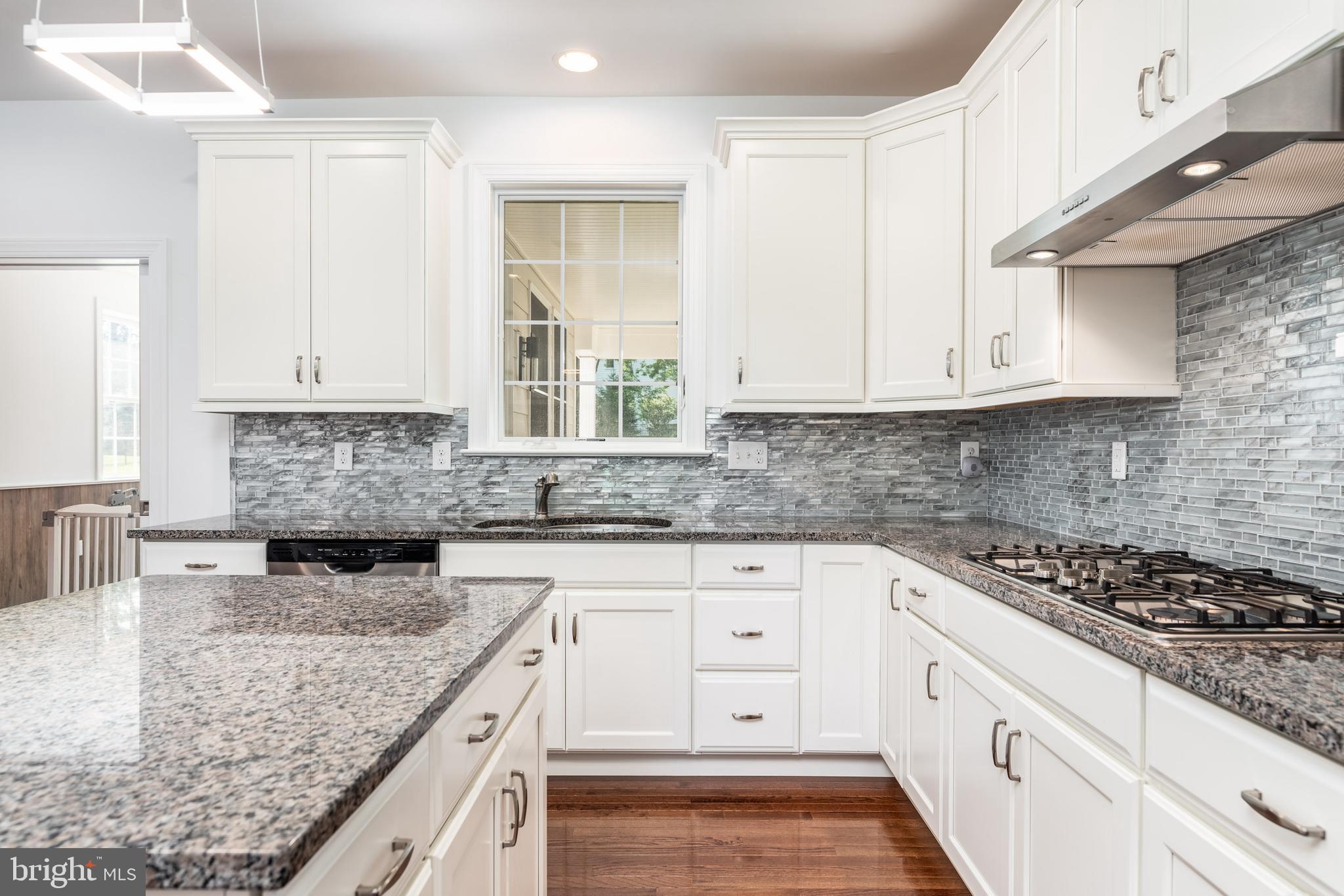 ASHWOOD HALL - Residential