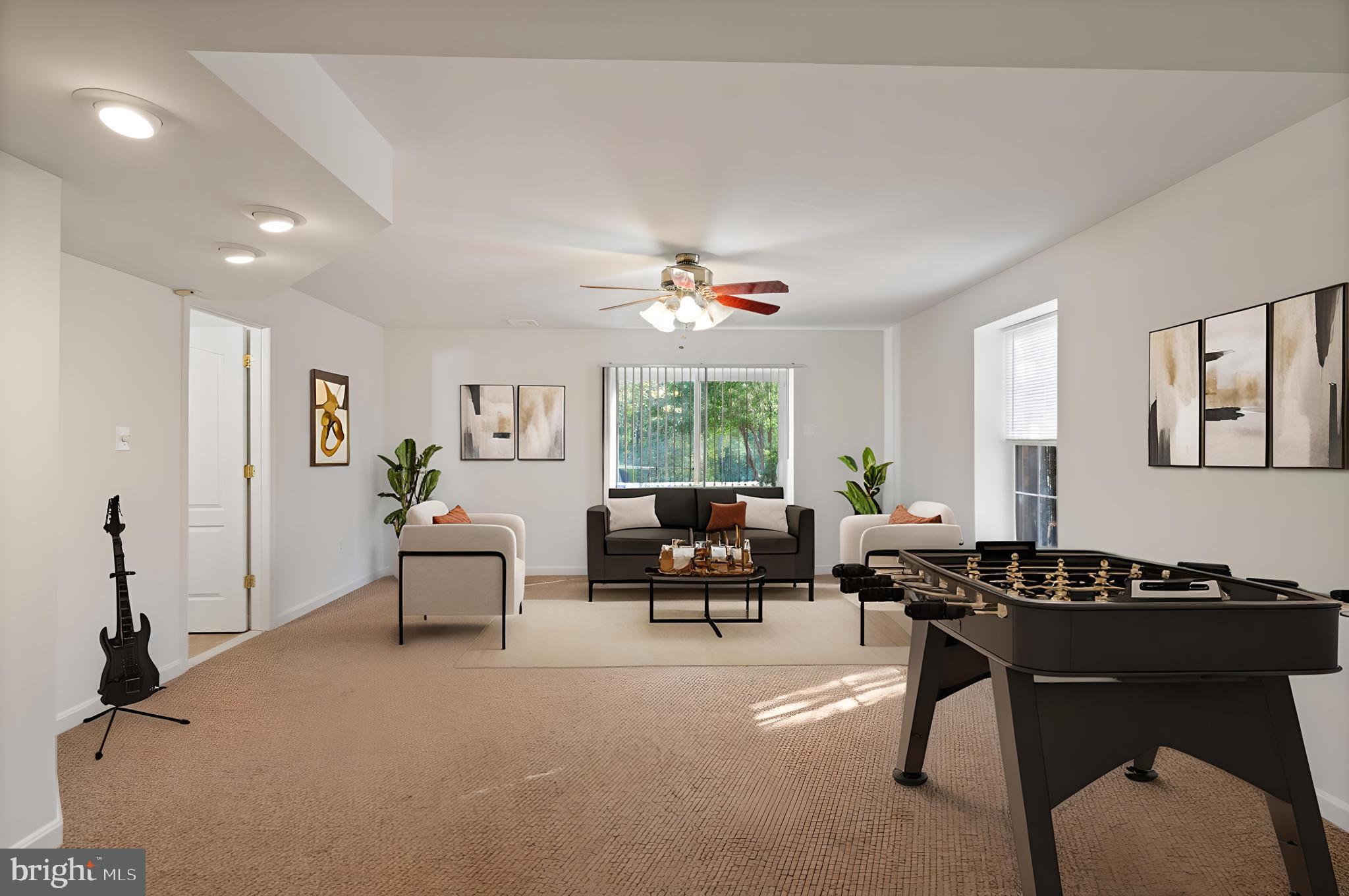 FOX CHASE - Residential