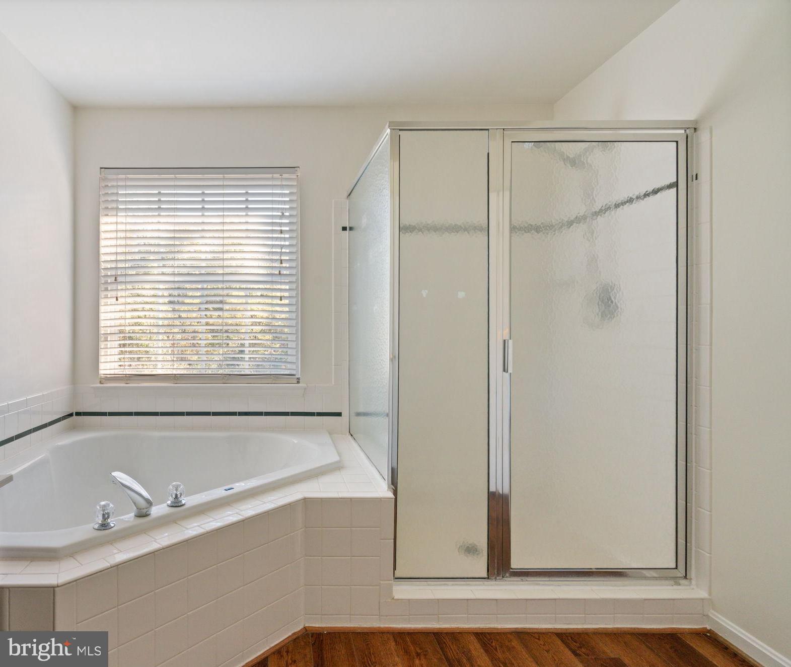 FOX CHASE - Residential