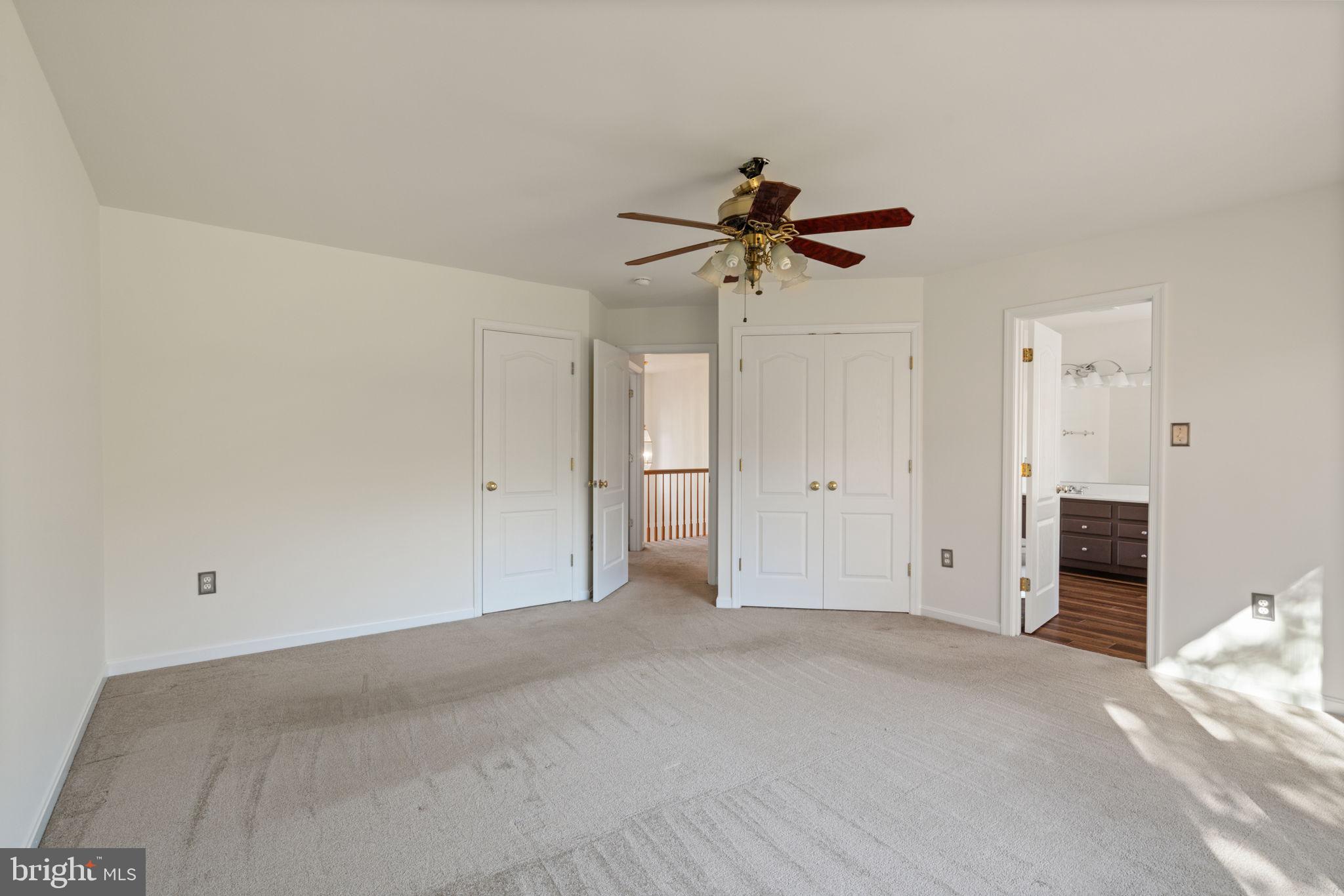 FOX CHASE - Residential