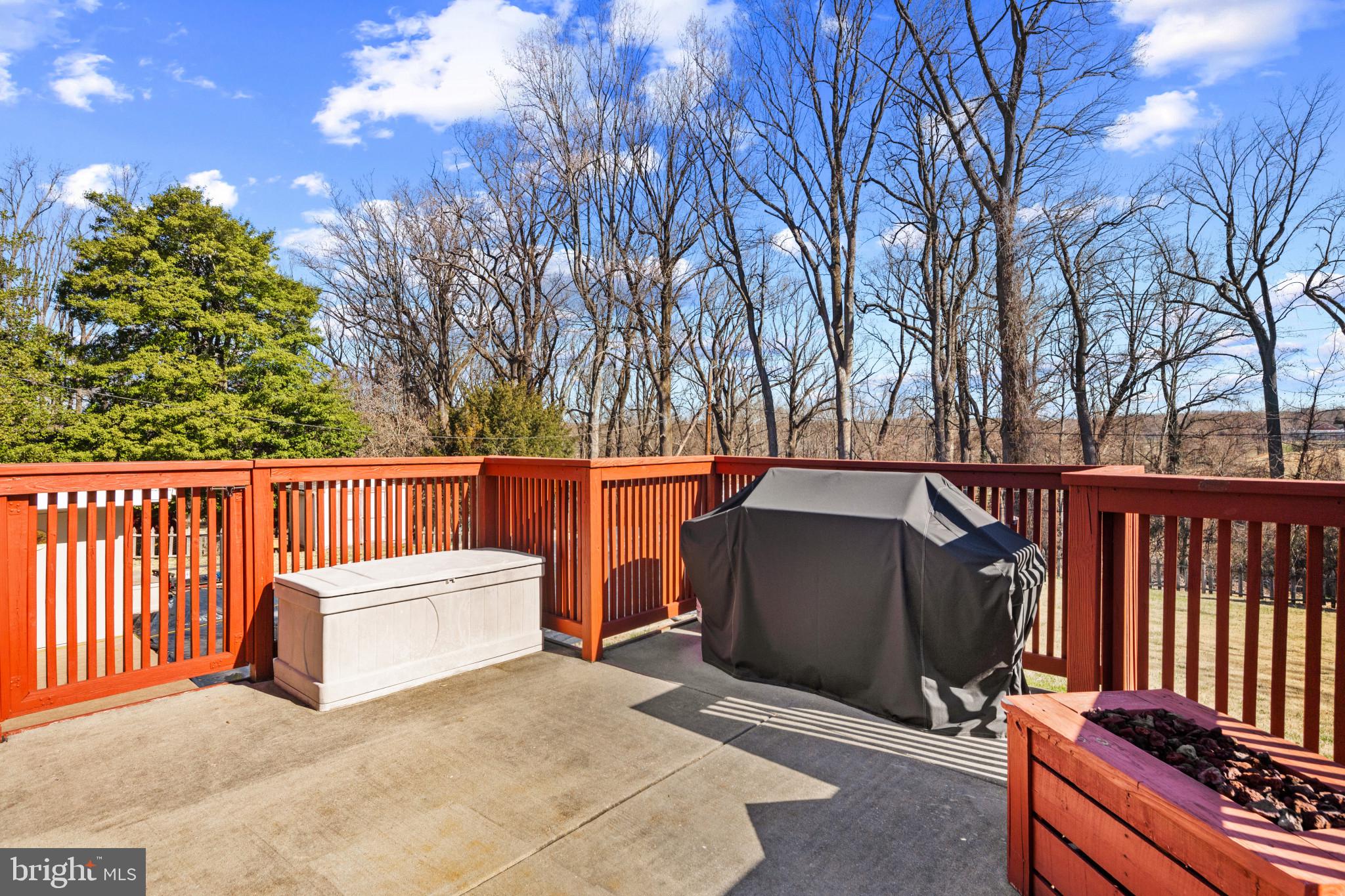 HUNTING LODGE - Residential