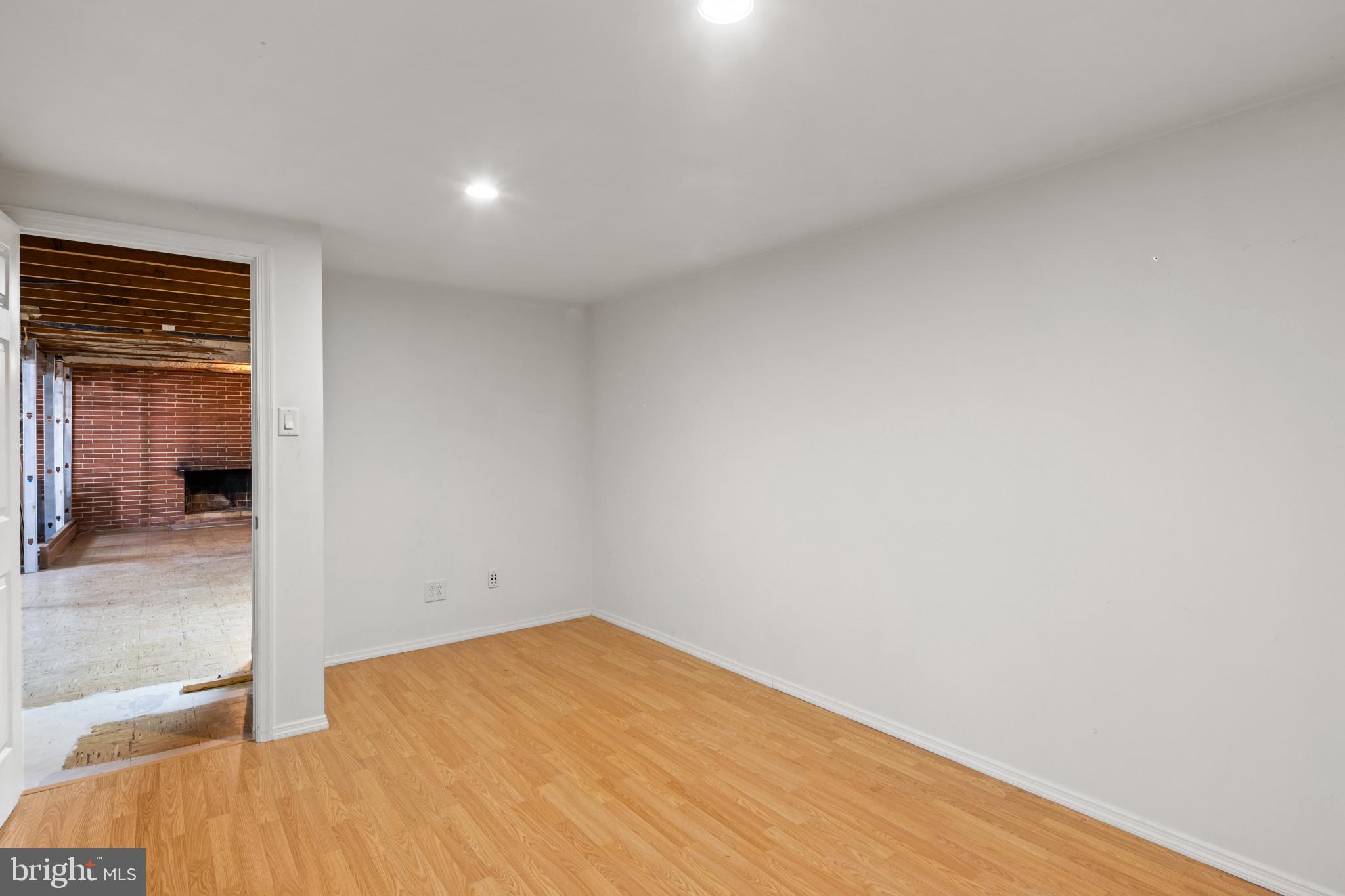 HUNTING LODGE - Residential