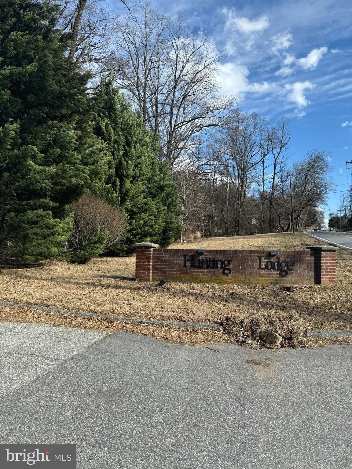 HUNTING LODGE - Residential