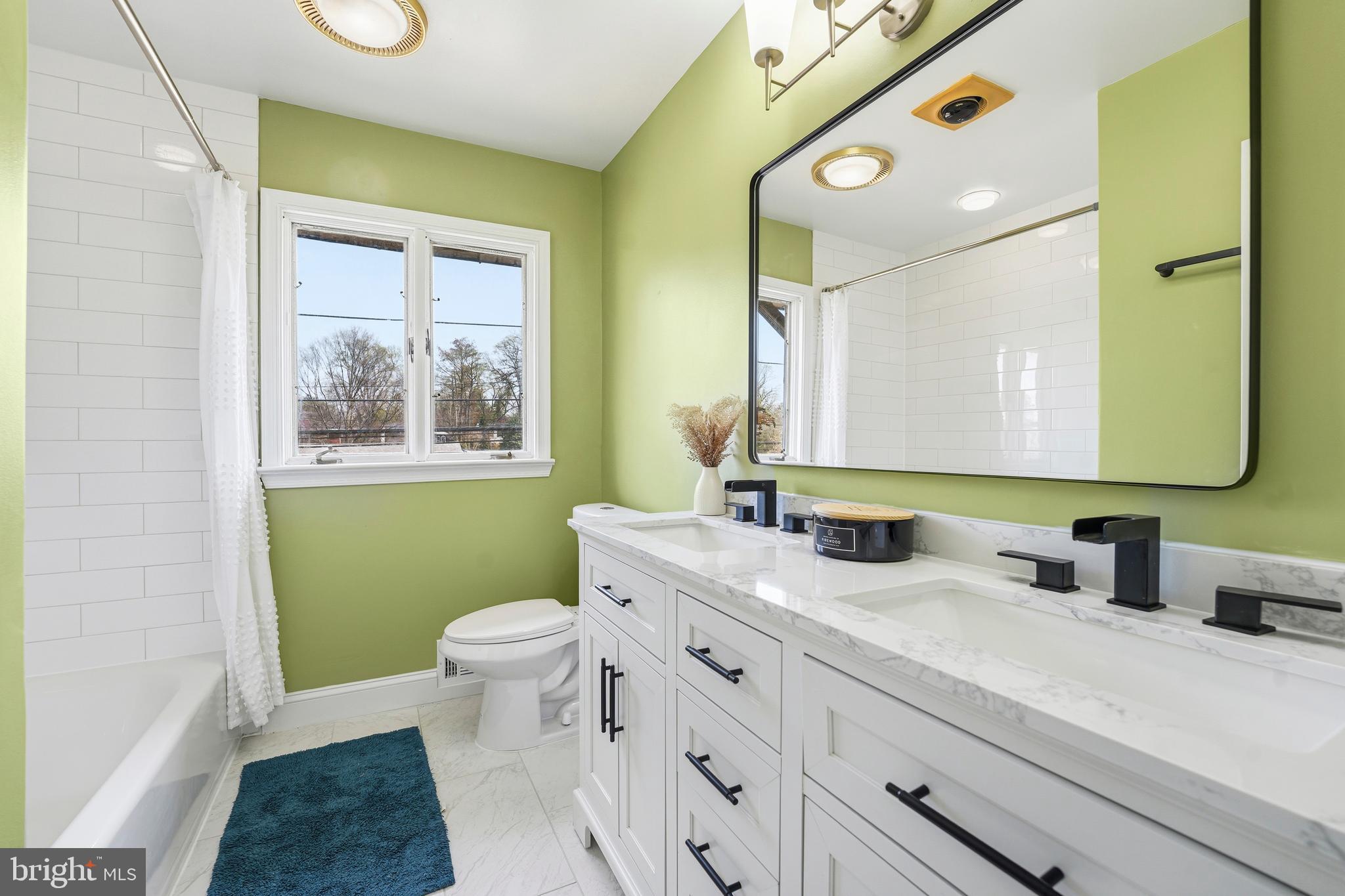WOODSIDE PARK - Residential