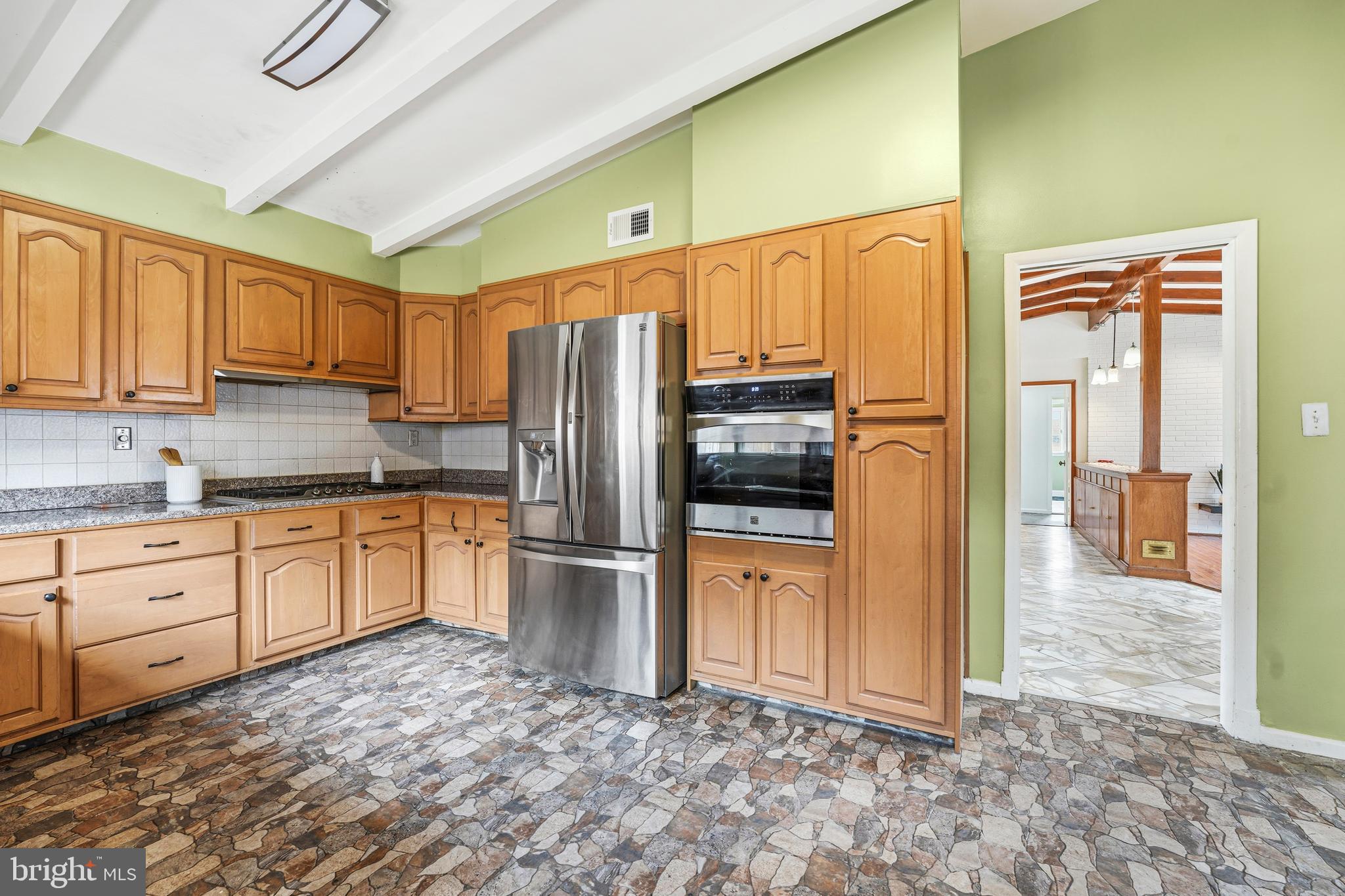 WOODSIDE PARK - Residential