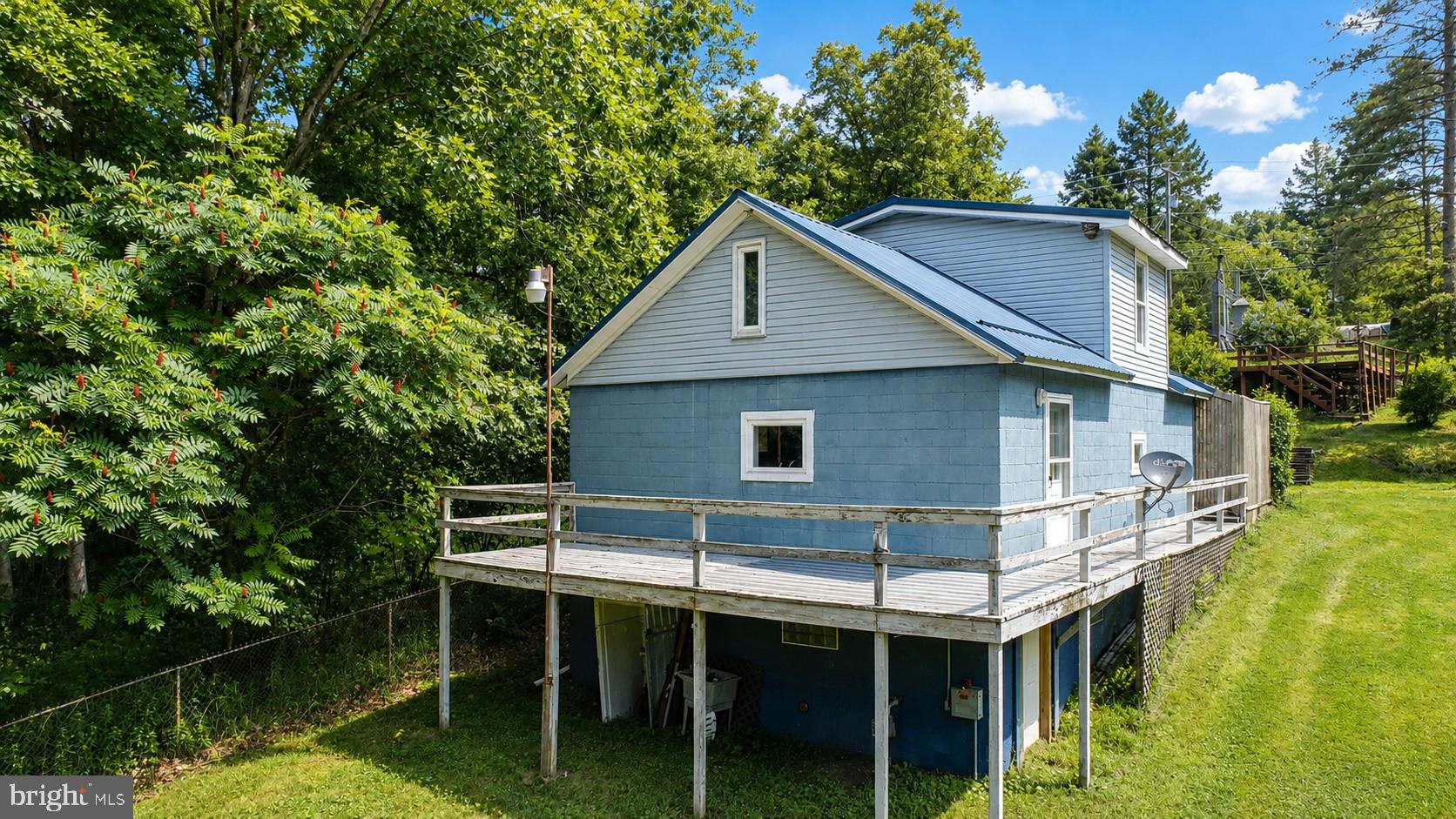206 W LIBERTY STREET