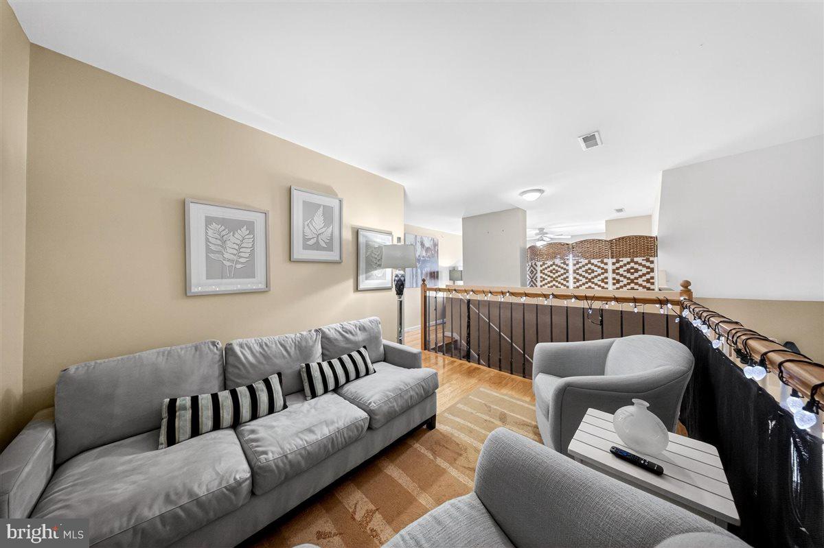 CAPTIVA SANDS - Residential