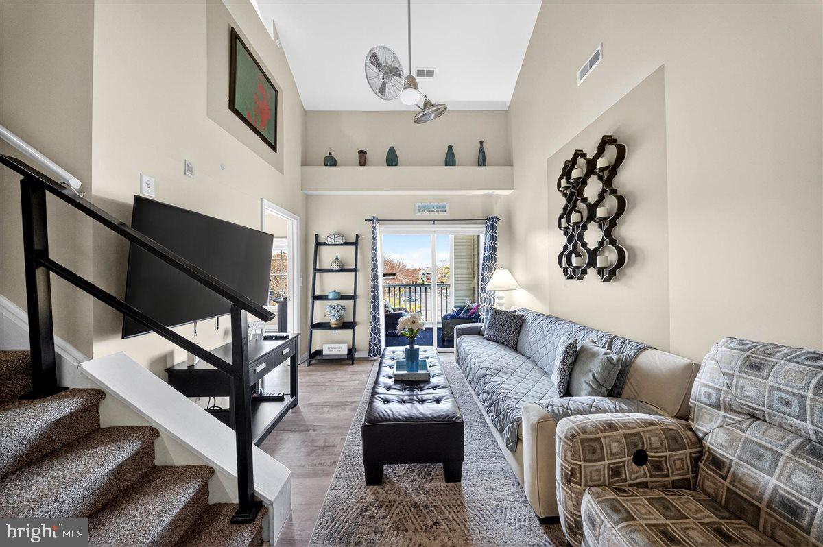 CAPTIVA SANDS - Residential