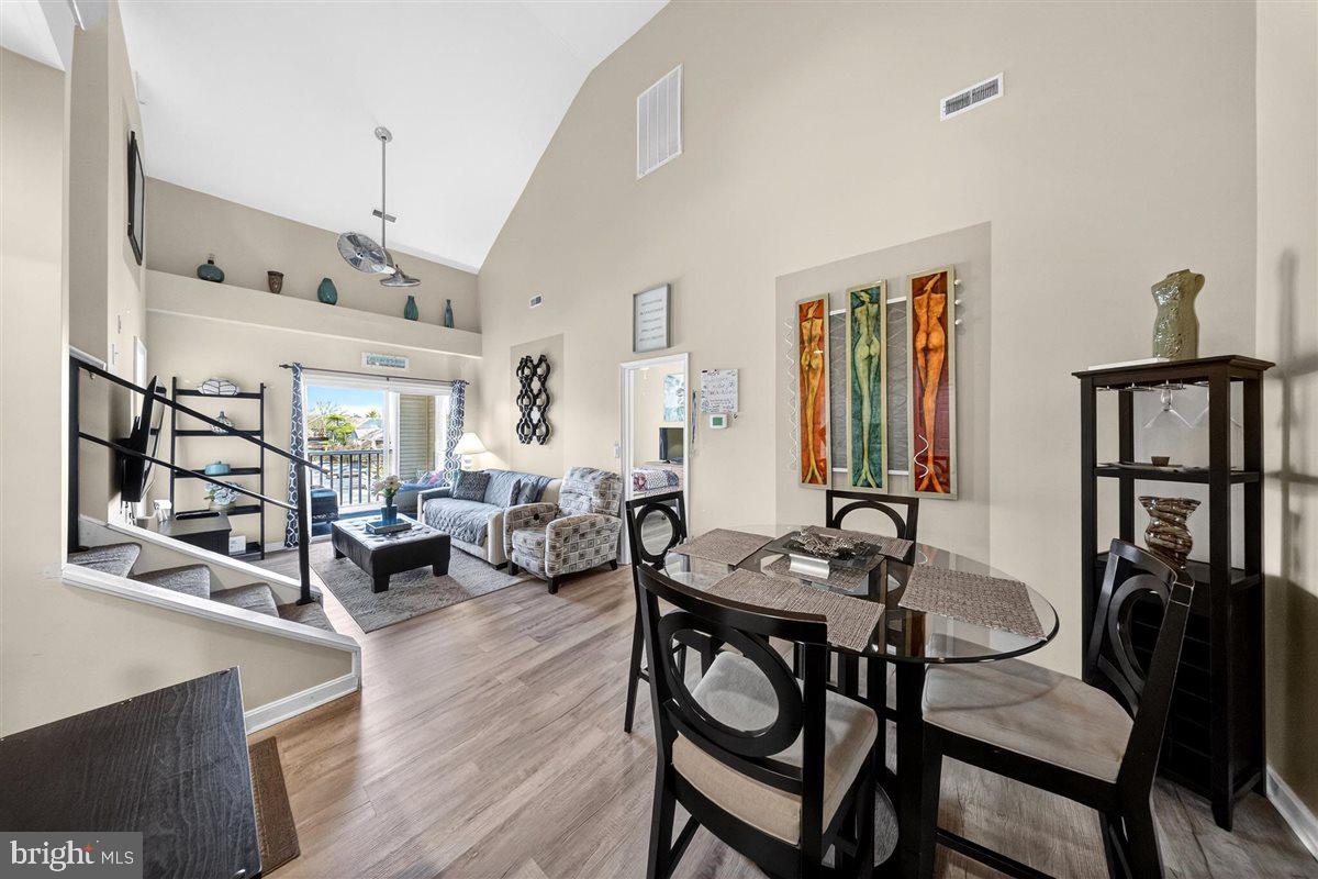 CAPTIVA SANDS - Residential