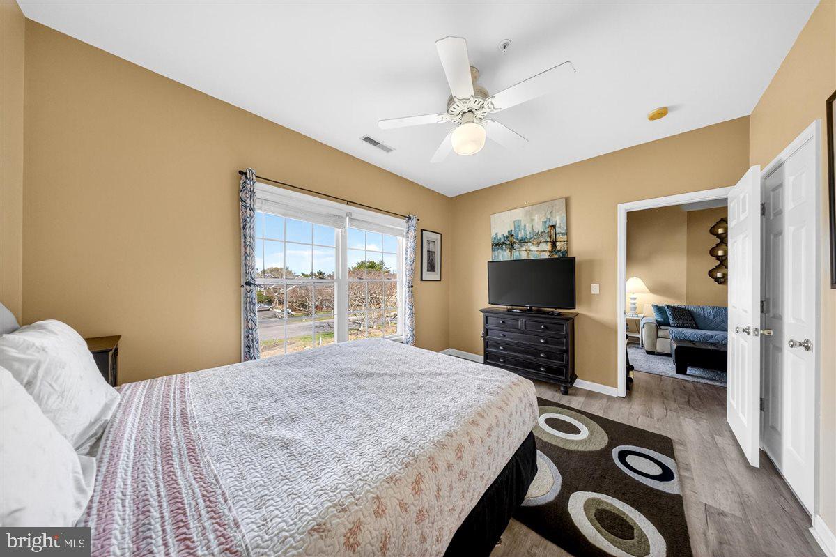 CAPTIVA SANDS - Residential