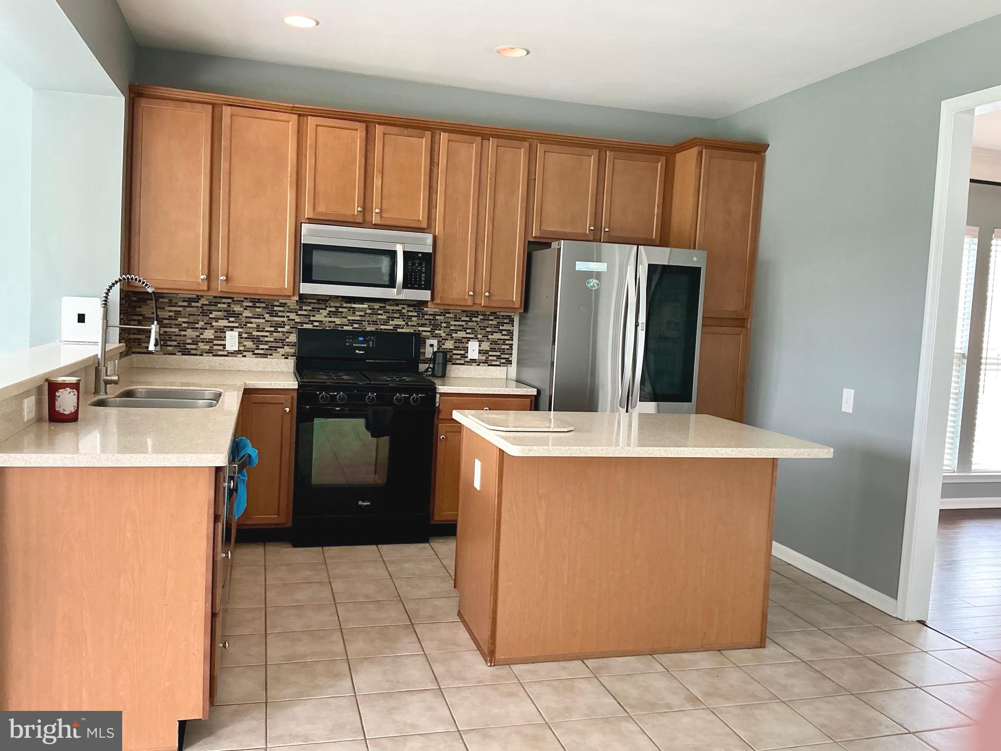 608 EMPIRE DRIVE