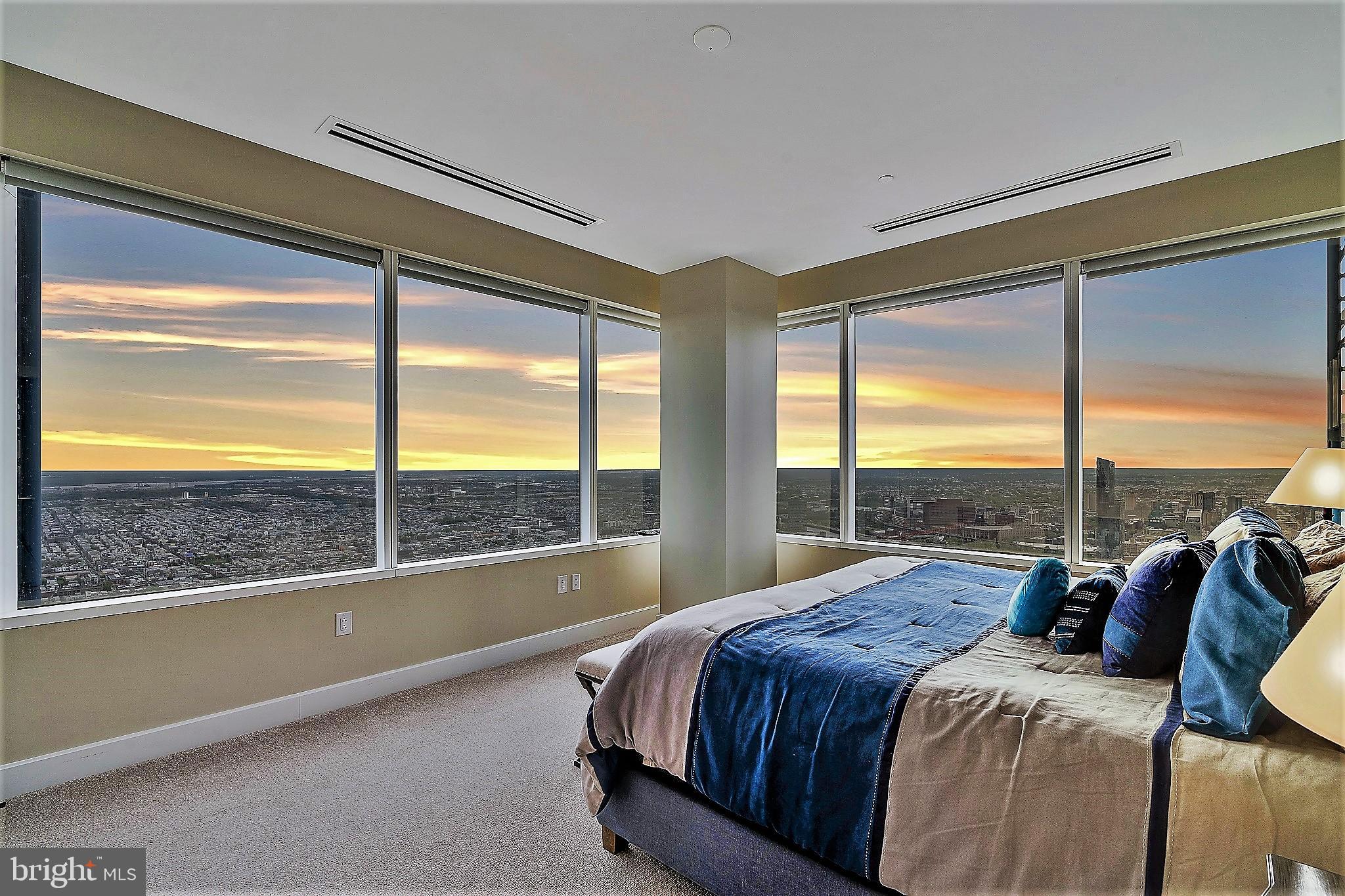 CENTER CITY - Residential