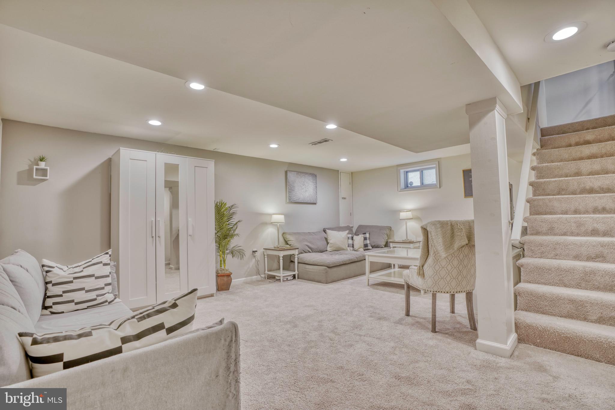 PARKVILLE - Residential