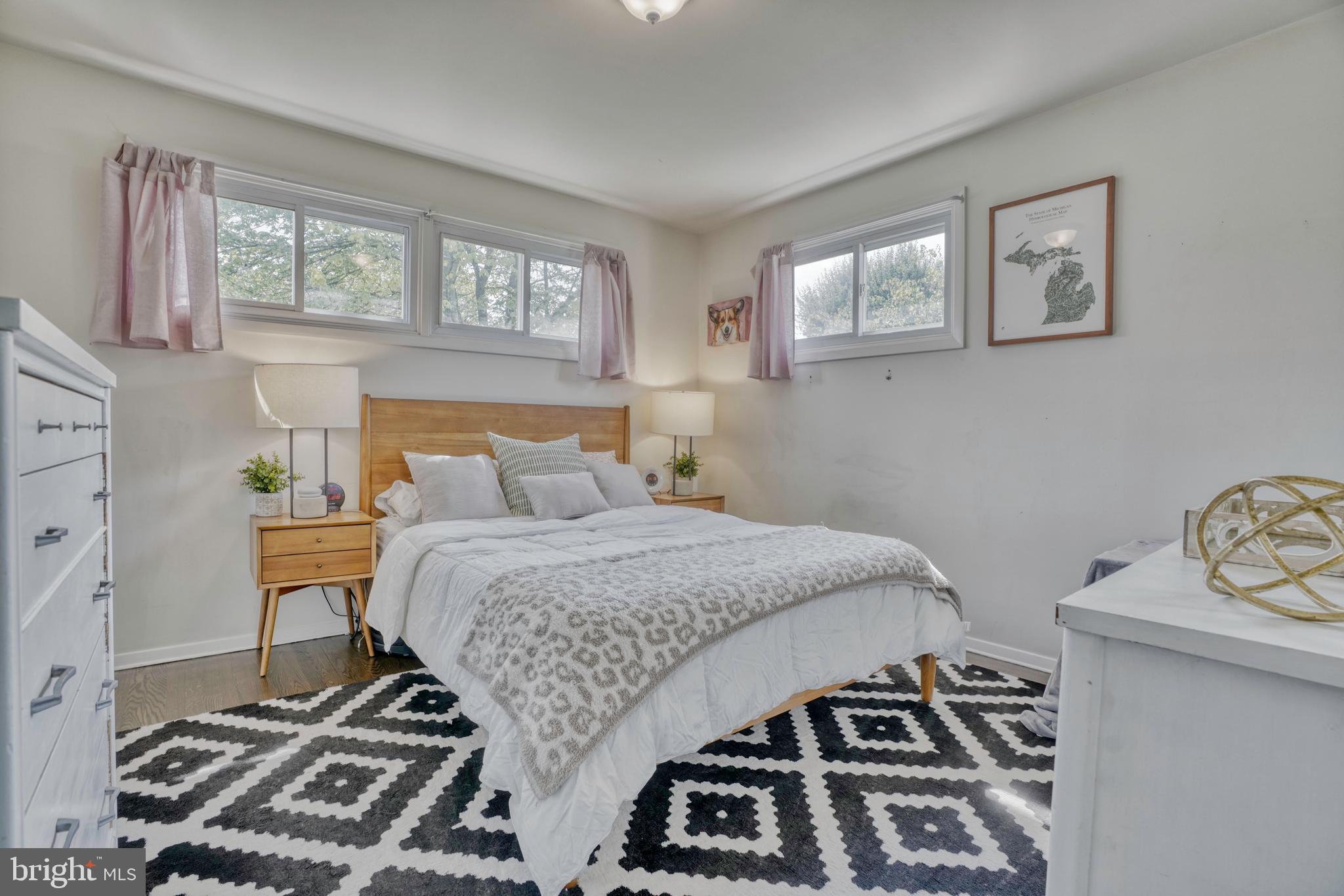 PARKVILLE - Residential