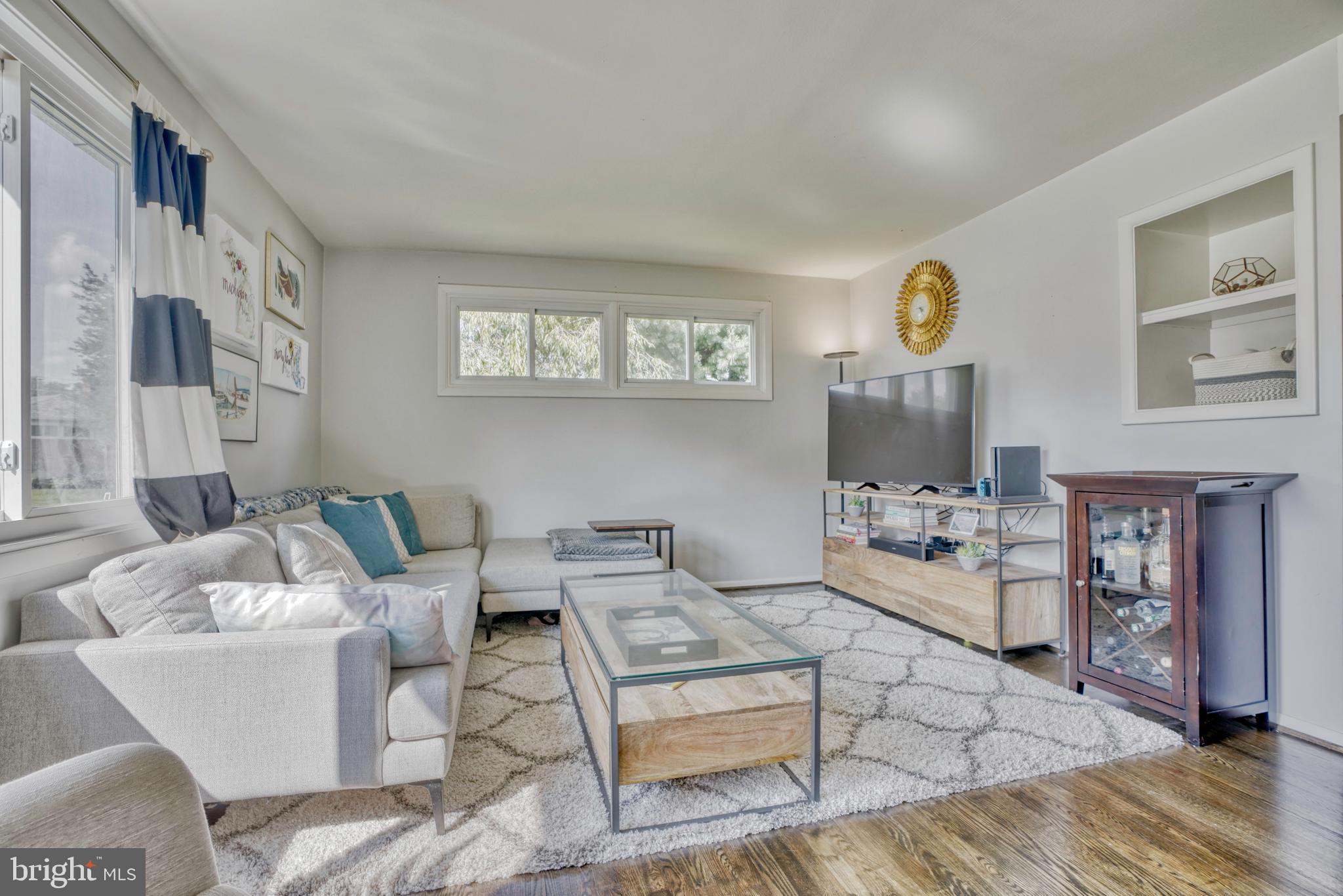 PARKVILLE - Residential