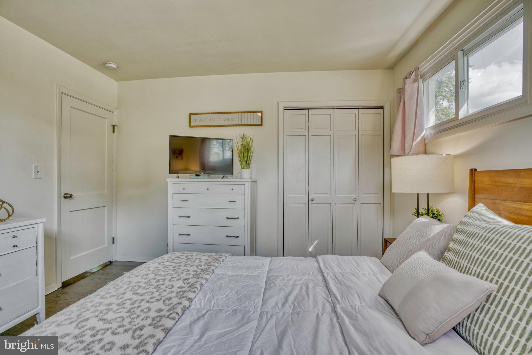 PARKVILLE - Residential