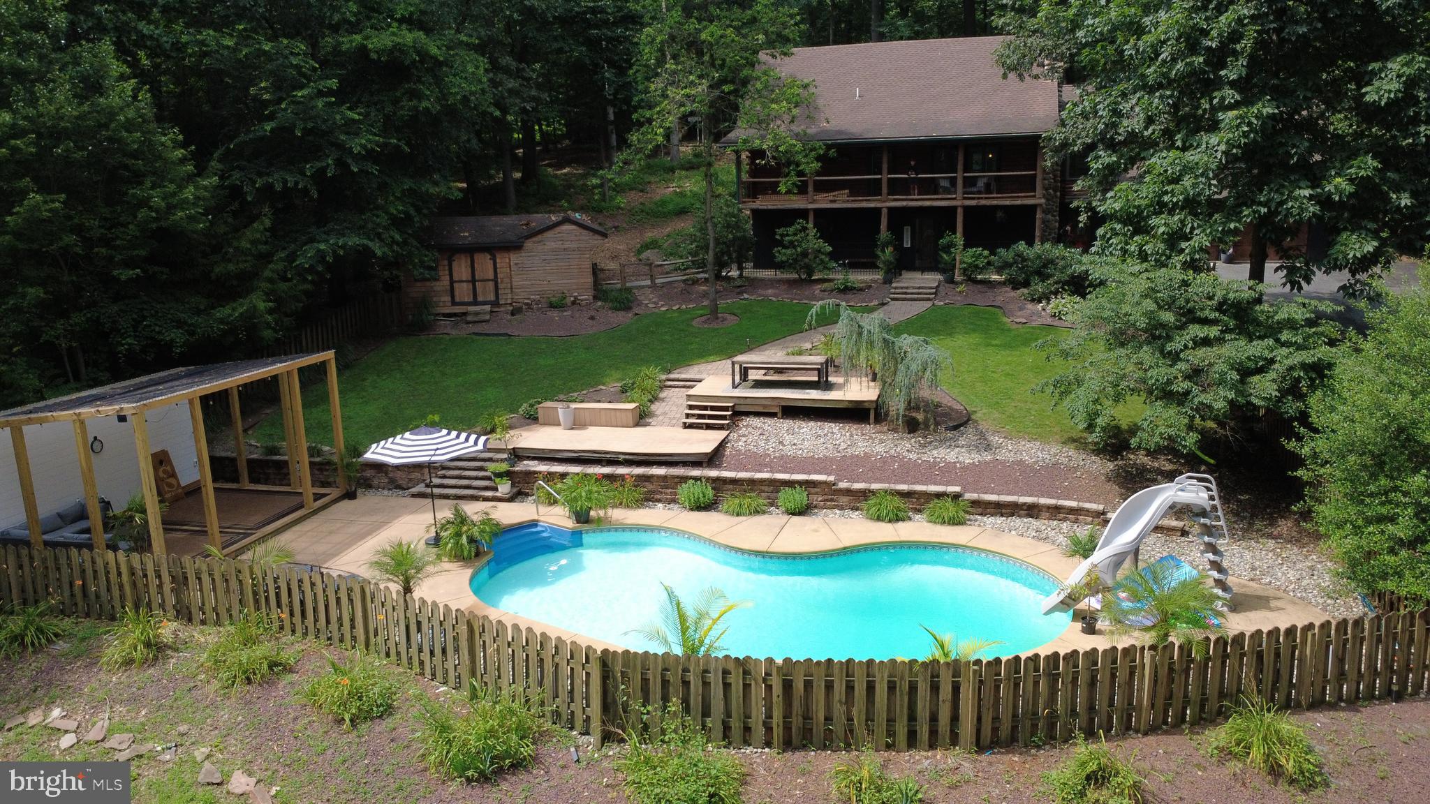 1172 LAKE VIEW DRIVE