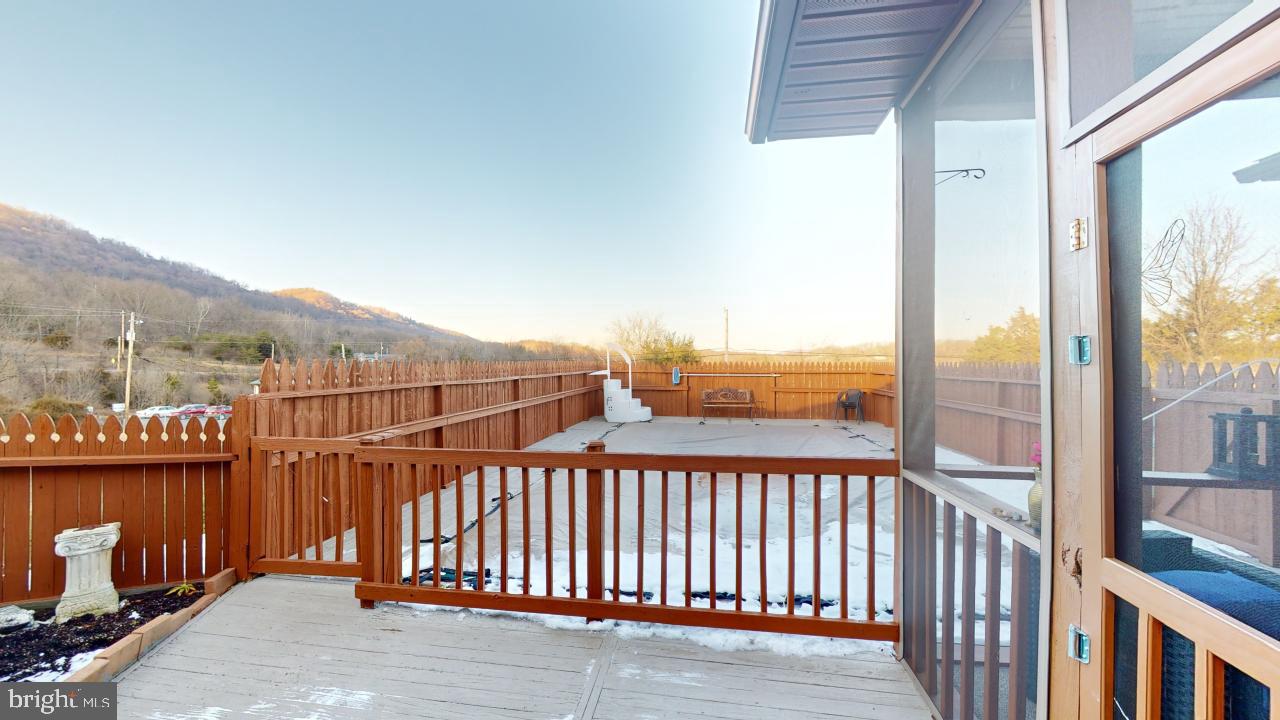 HUNT CLUB - Residential