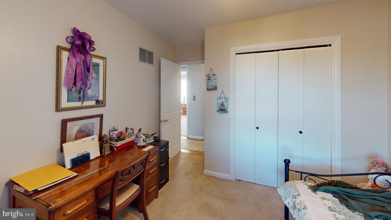 HUNT CLUB - Residential