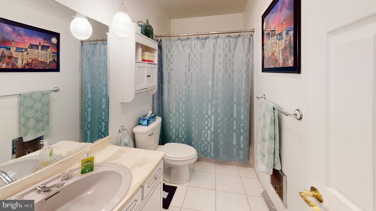 HUNT CLUB - Residential