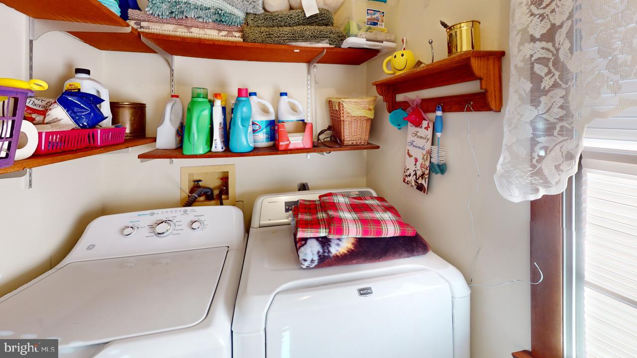 HUNT CLUB - Residential