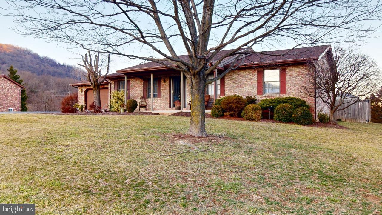 HUNT CLUB - Residential