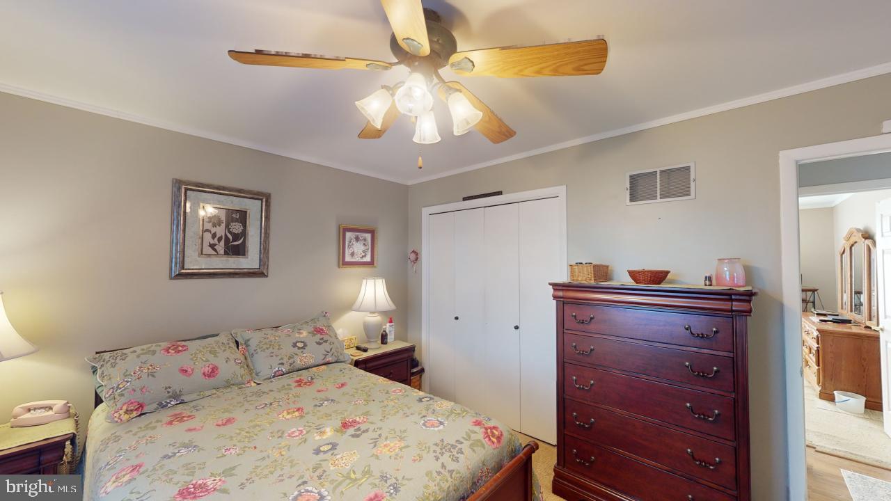 HUNT CLUB - Residential