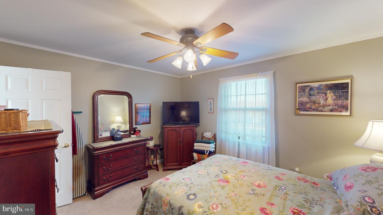 HUNT CLUB - Residential