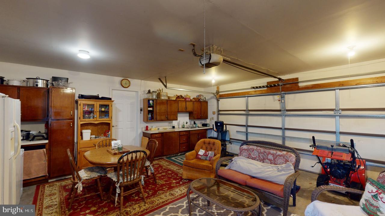 HUNT CLUB - Residential