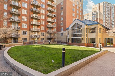 Photo of 3835 9th Street N #104W, ARLINGTON, VA 22203 (MLS # VAAR2072818)