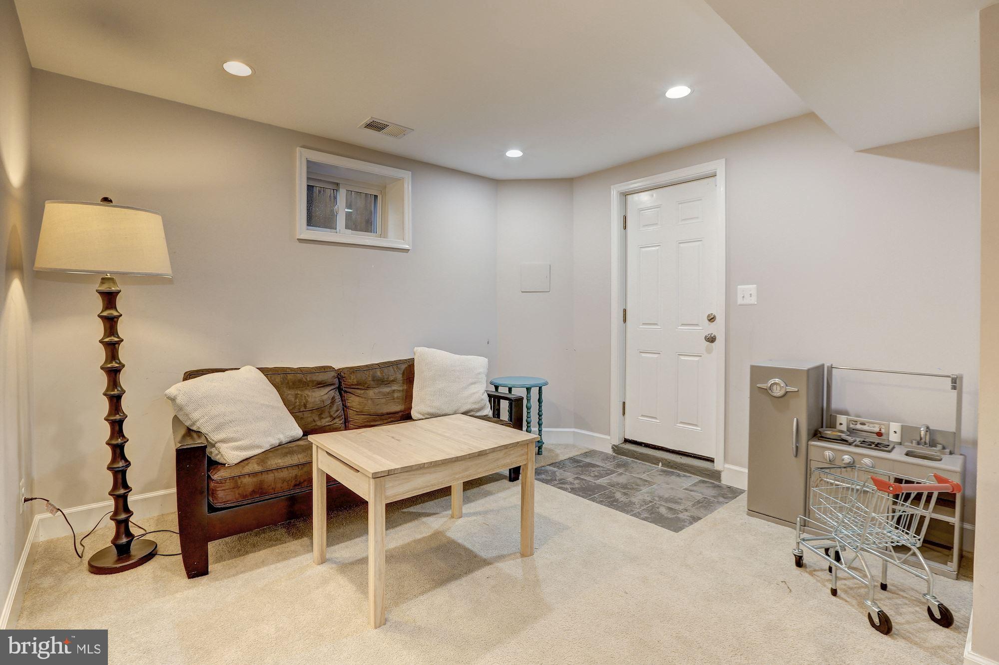 HIGHLAND STONE - Residential