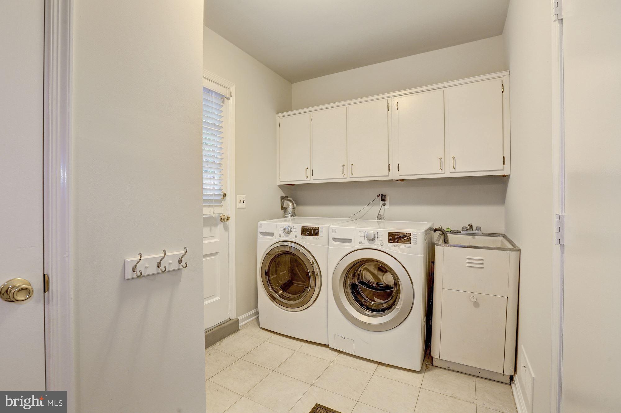 HIGHLAND STONE - Residential