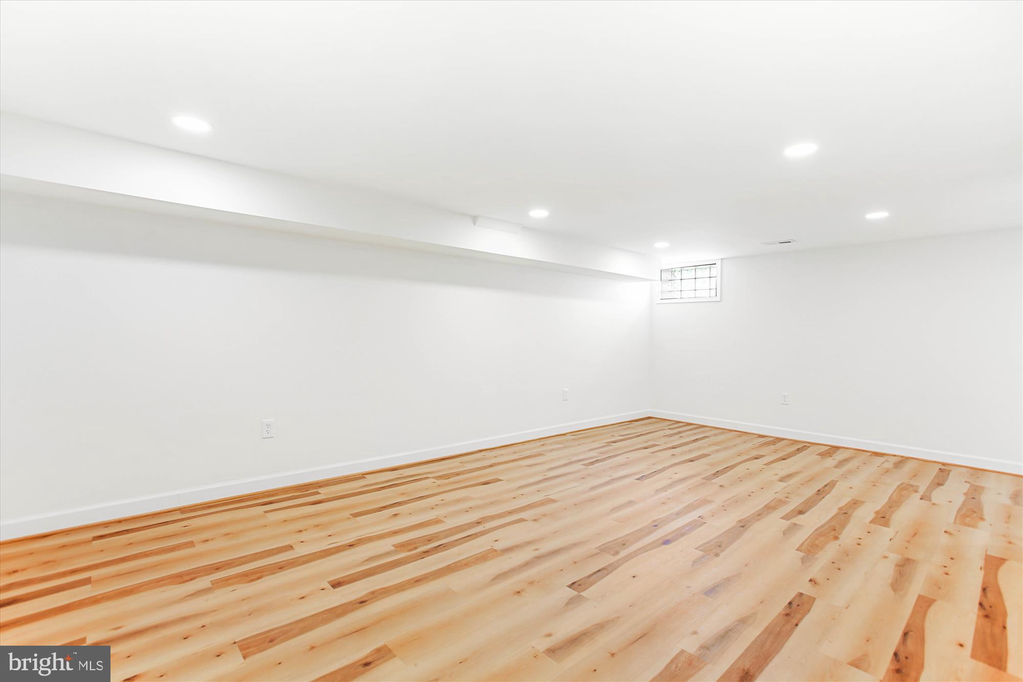 ELLISON HEIGHTS - Residential