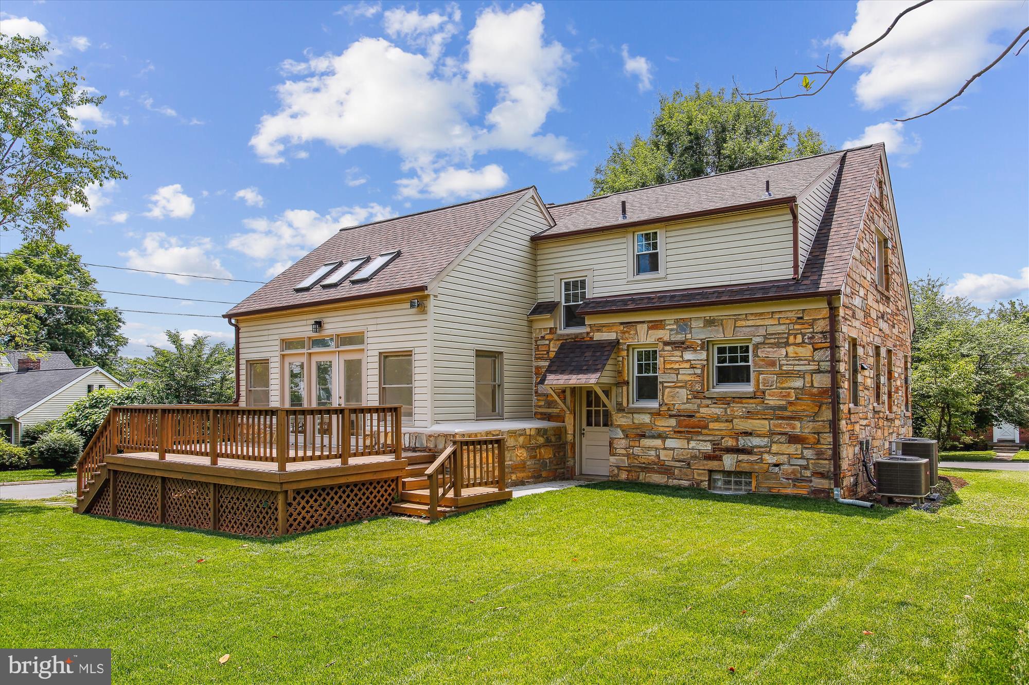 ELLISON HEIGHTS - Residential