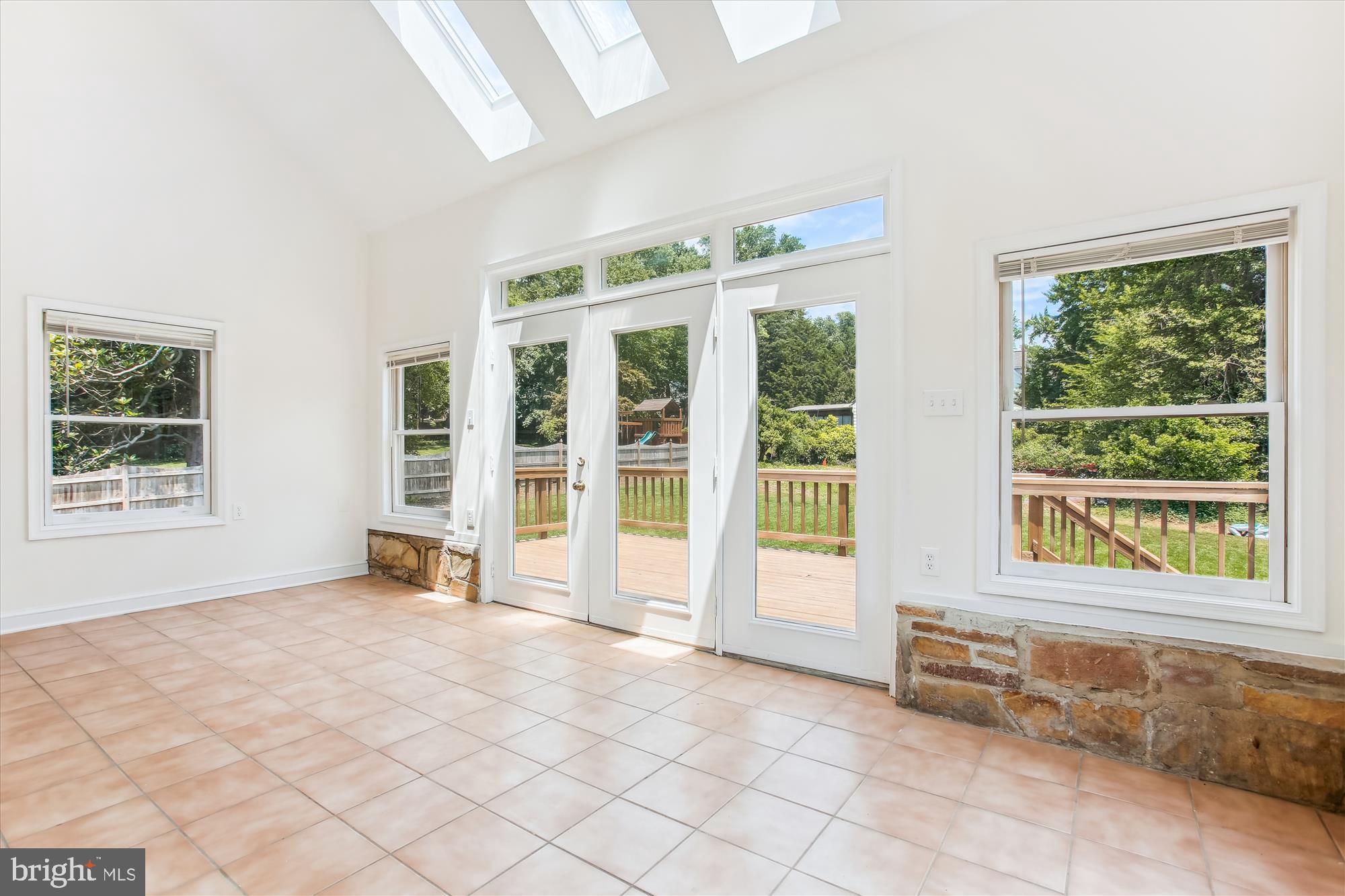 ELLISON HEIGHTS - Residential