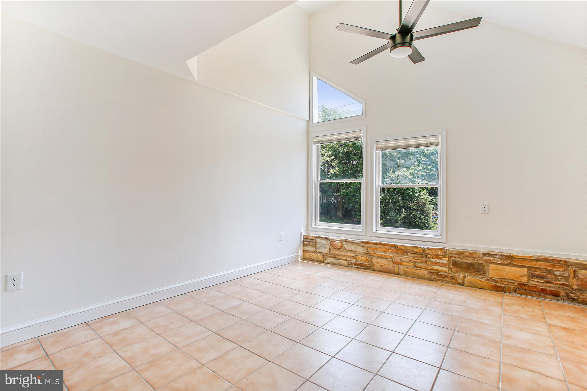 ELLISON HEIGHTS - Residential