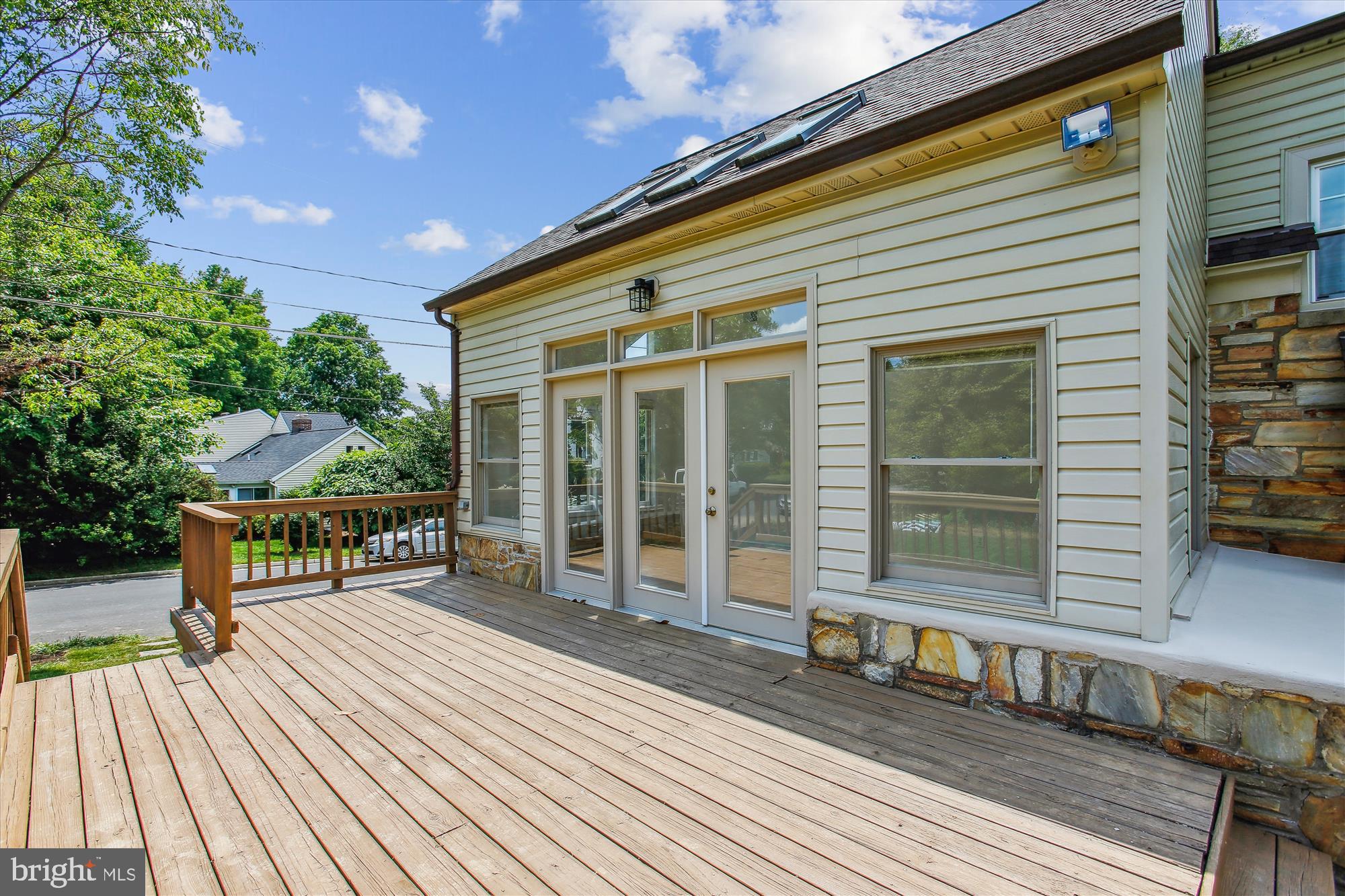 ELLISON HEIGHTS - Residential