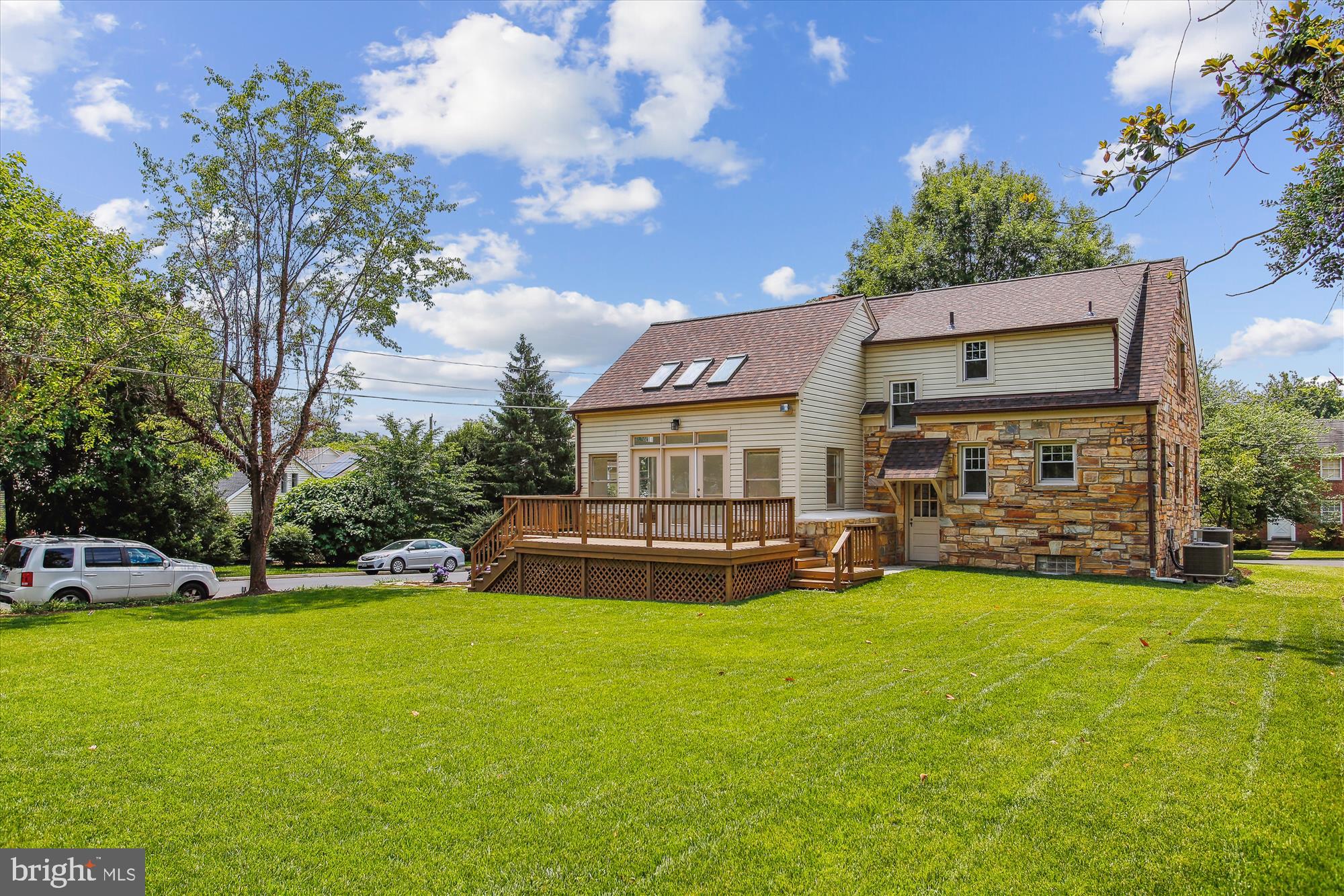 ELLISON HEIGHTS - Residential