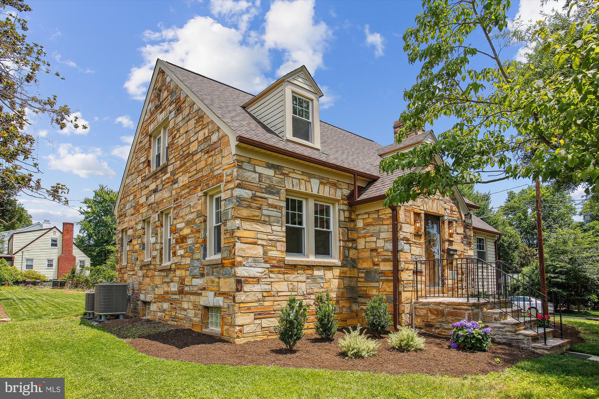 ELLISON HEIGHTS - Residential