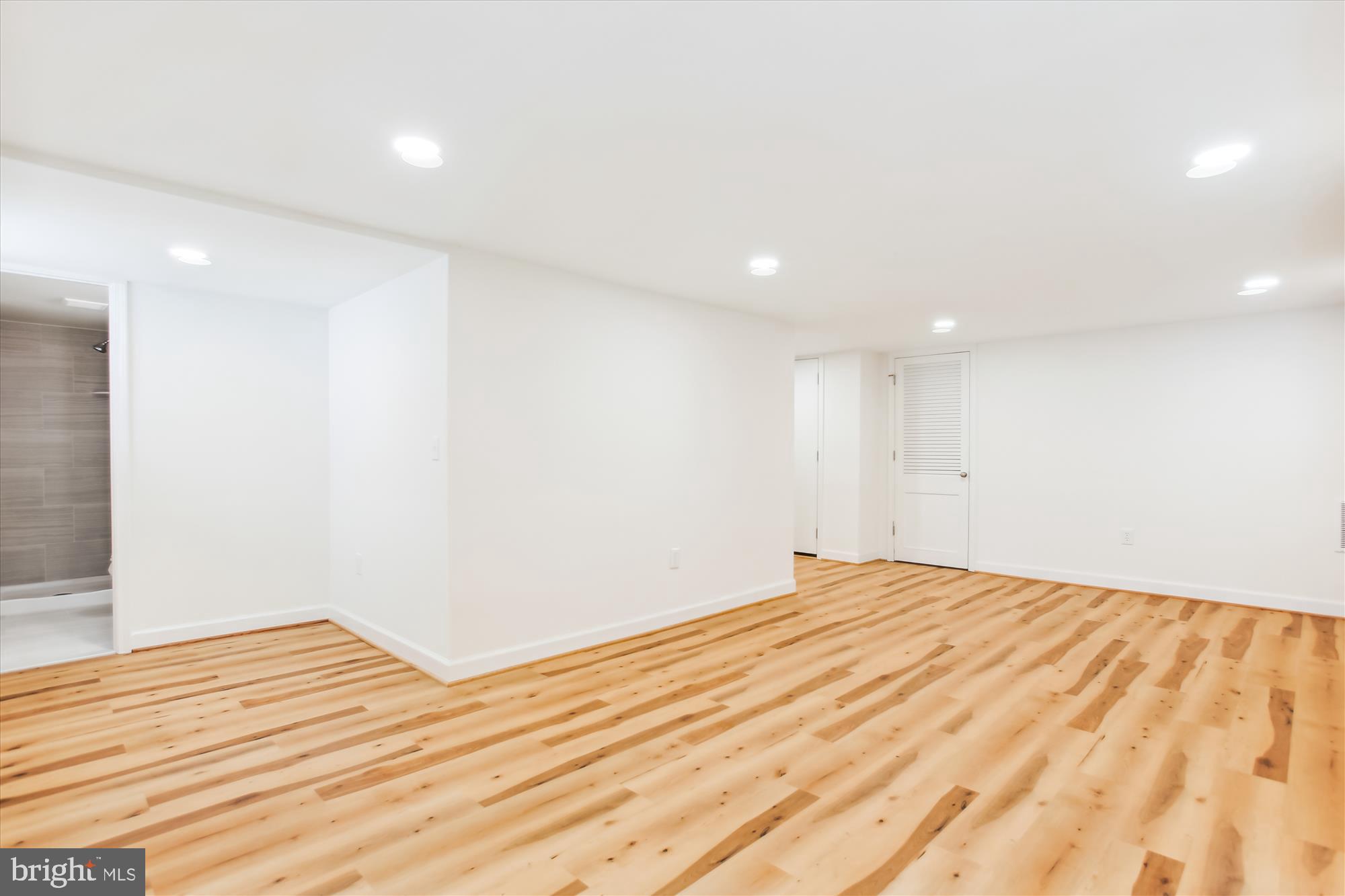 ELLISON HEIGHTS - Residential