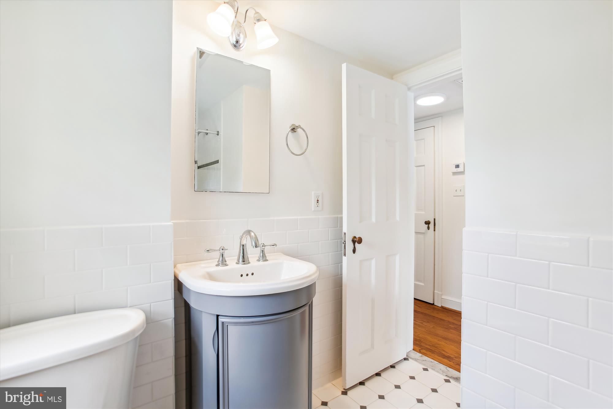 ELLISON HEIGHTS - Residential