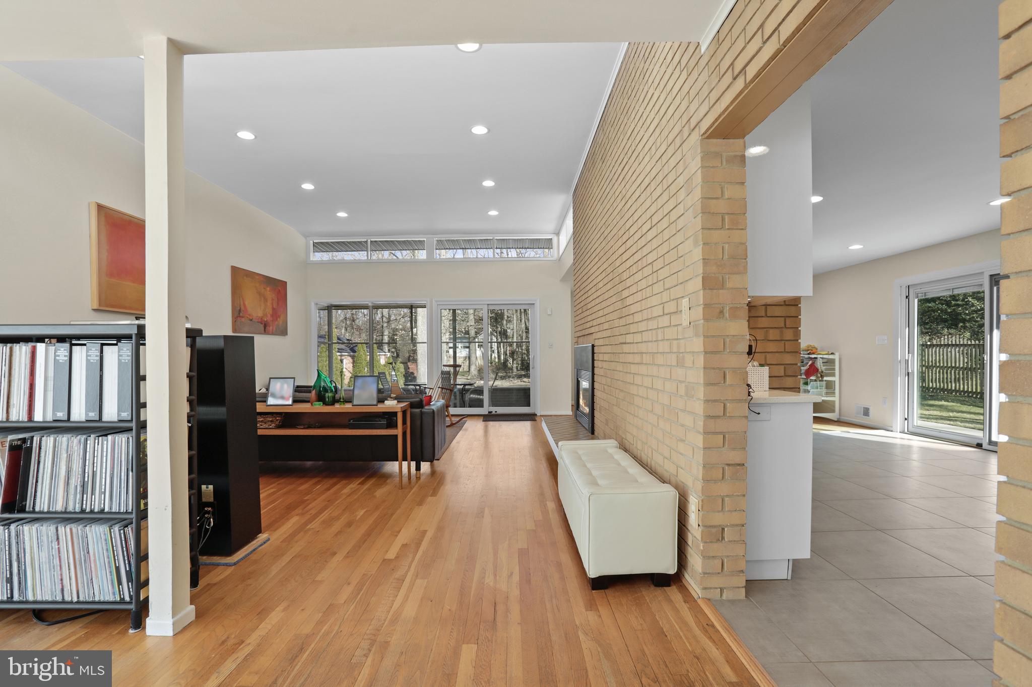 MANTUA HILLS - Residential