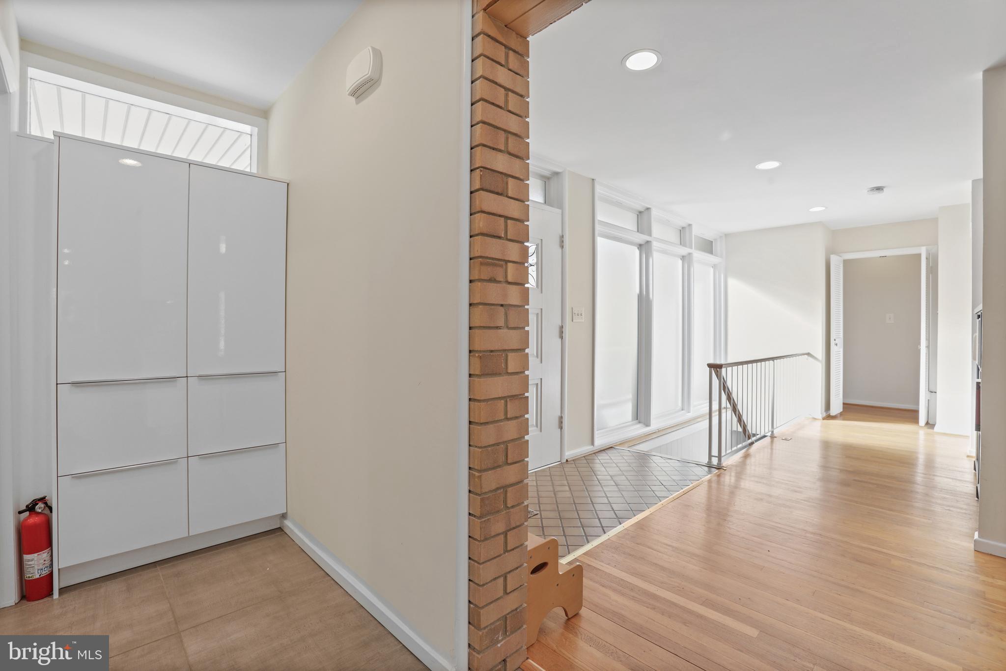 MANTUA HILLS - Residential