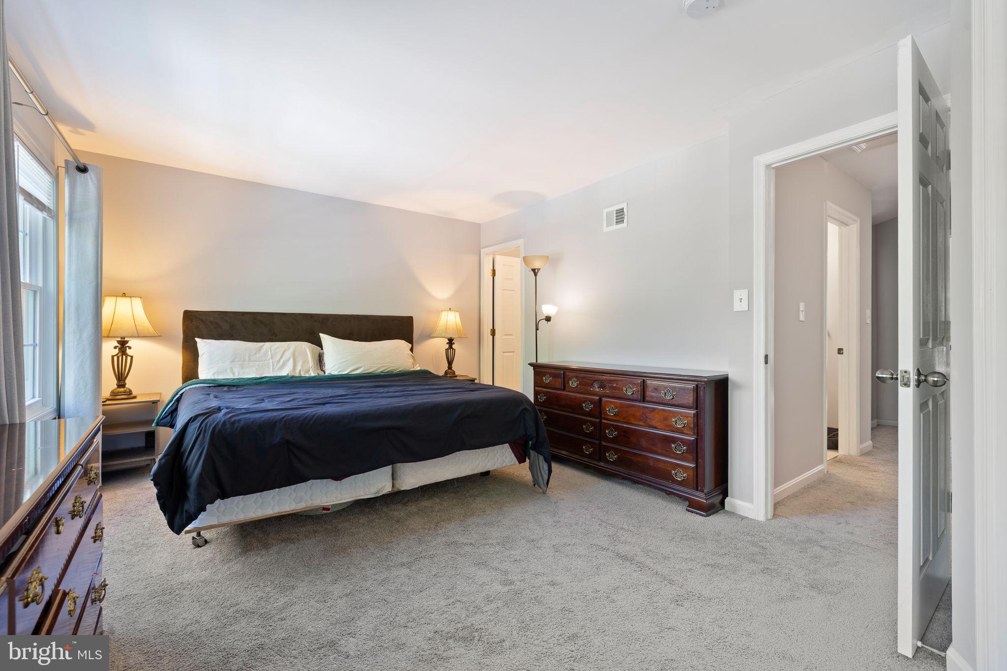 HIGHLANDS OF WARRENTON PHASE 2 - Residential