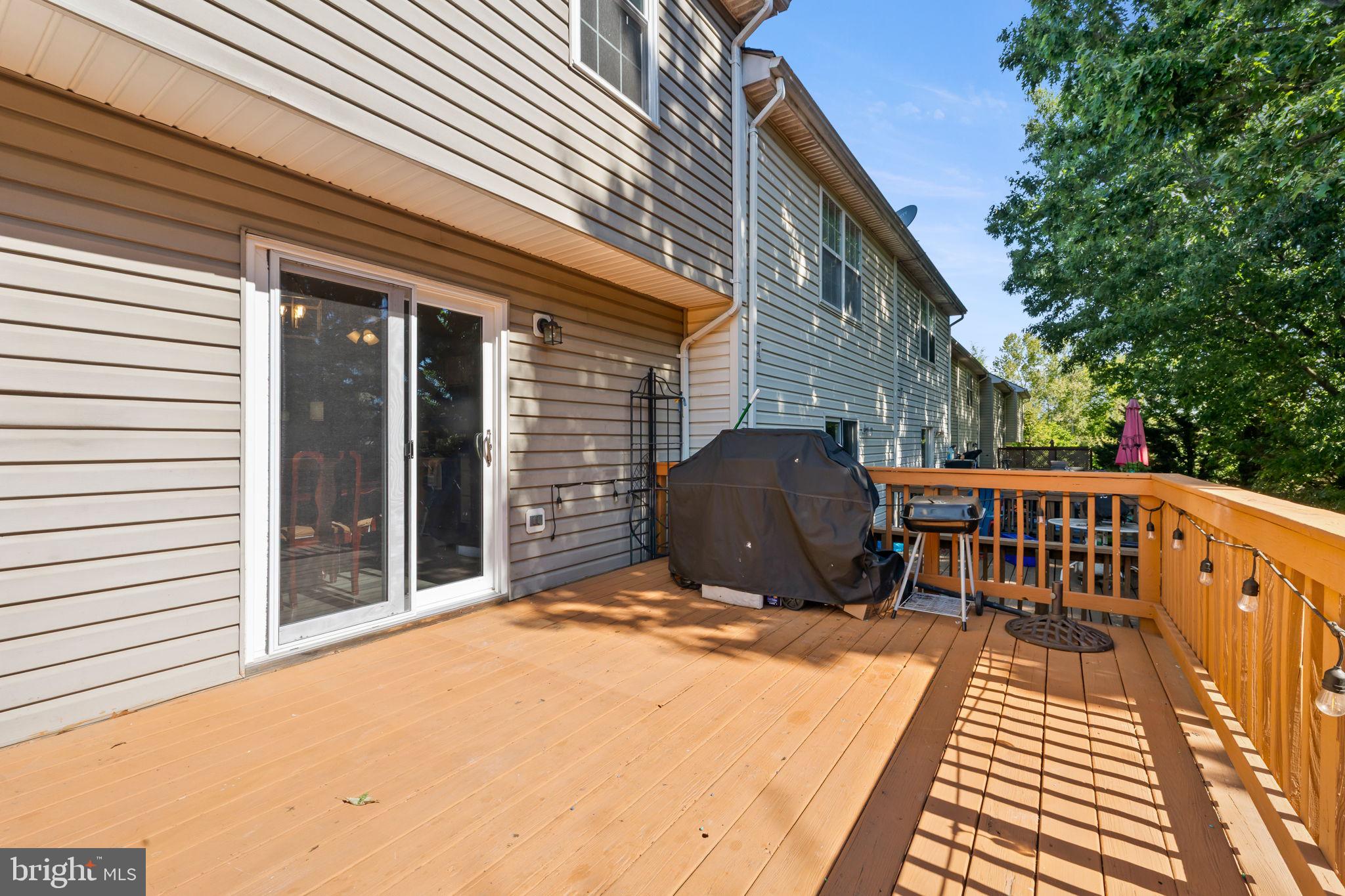 HIGHLANDS OF WARRENTON PHASE 2 - Residential