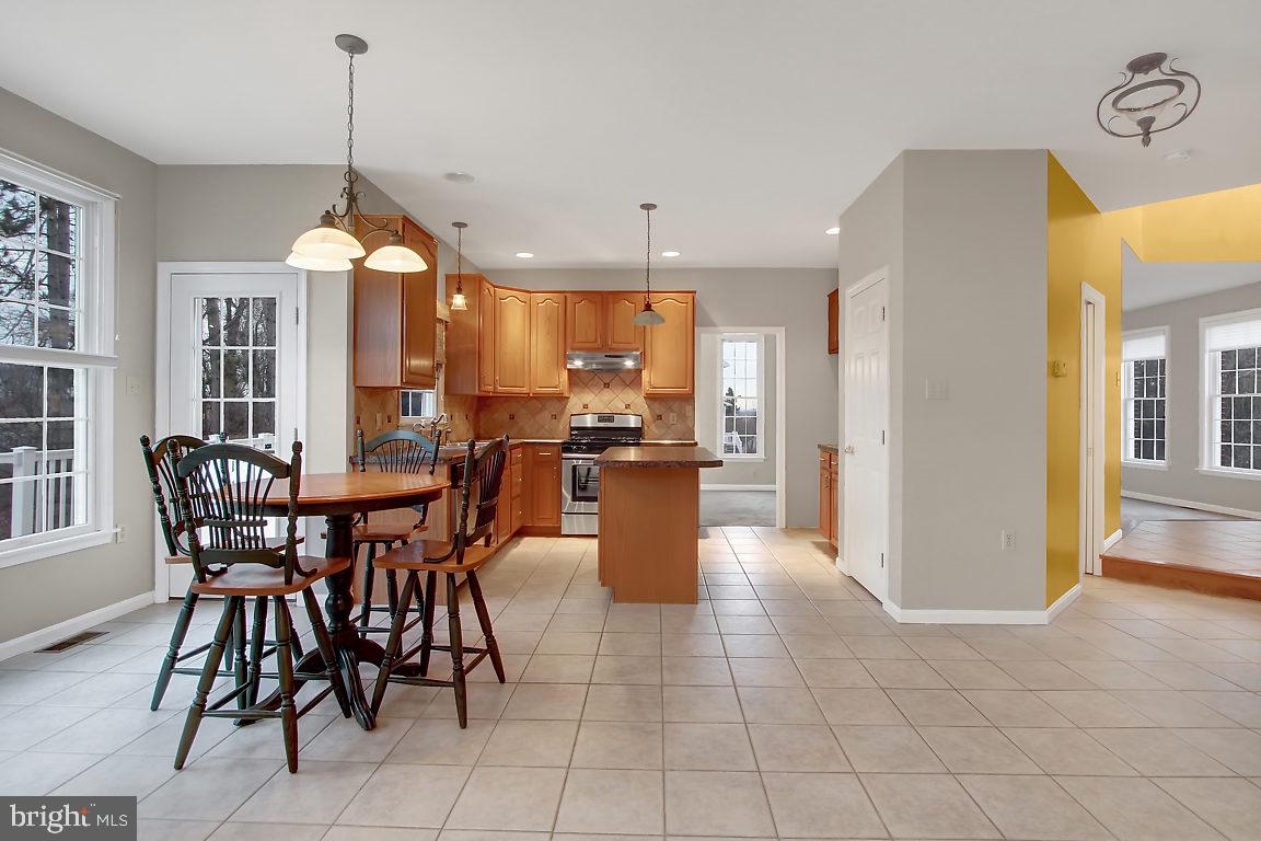 THE HEIGHTS OF BEACON HILL - Residential