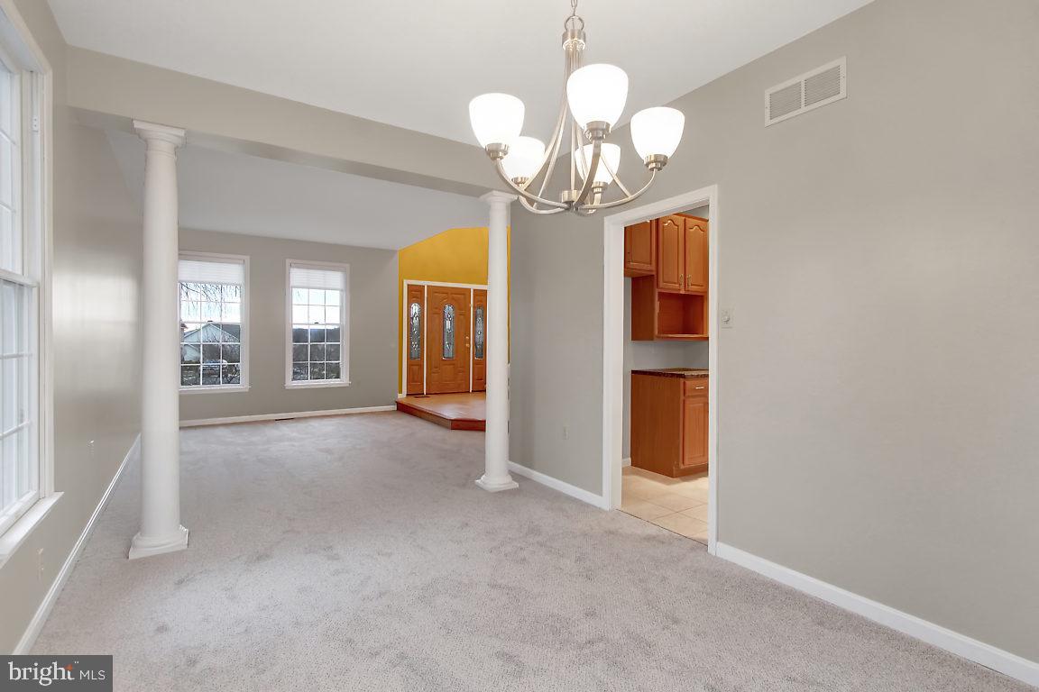 THE HEIGHTS OF BEACON HILL - Residential